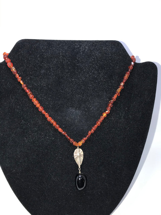 17" Agate And Obsidian Necklace