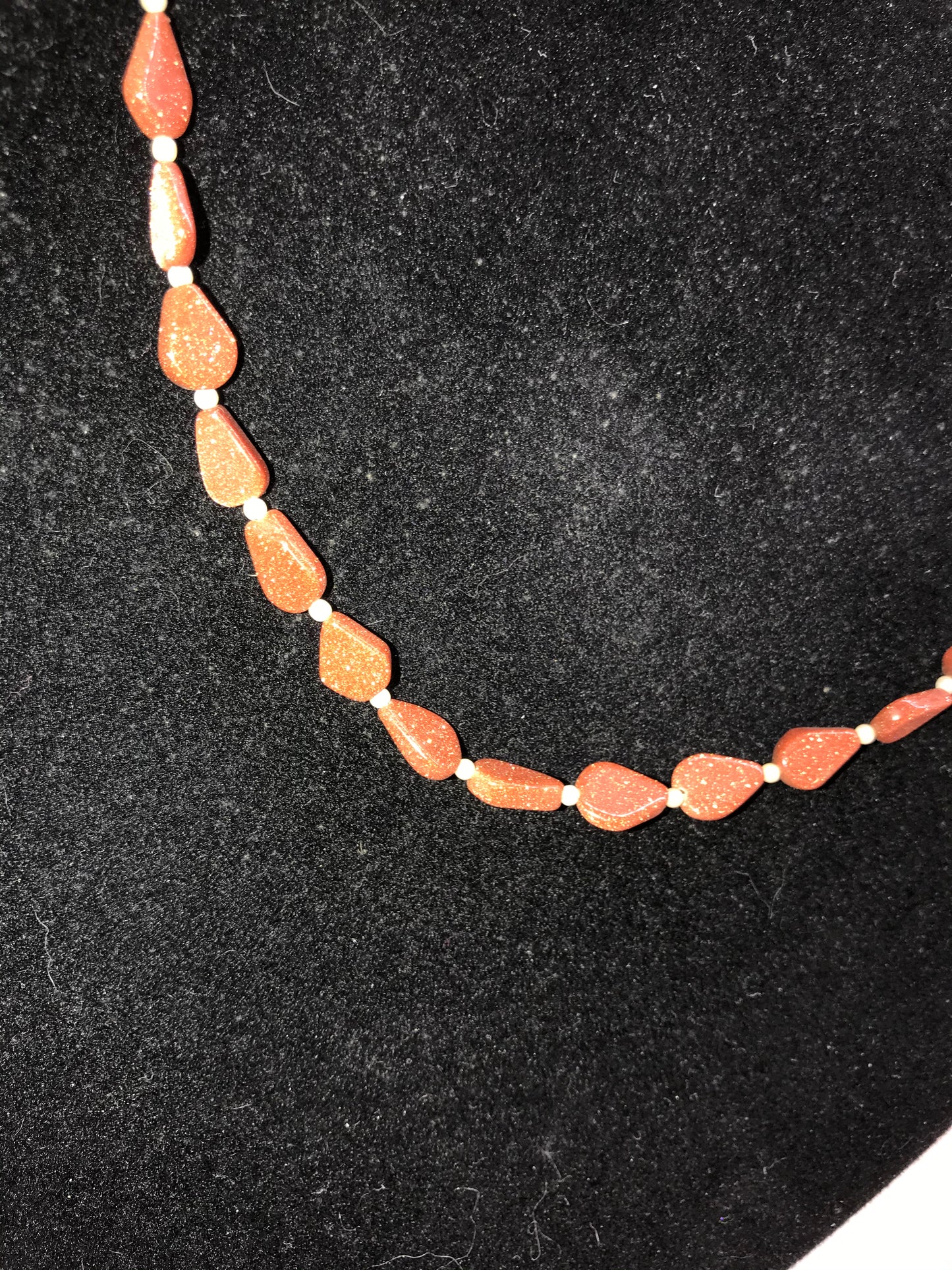18" Teardrop Goldstone and Pearl Necklace