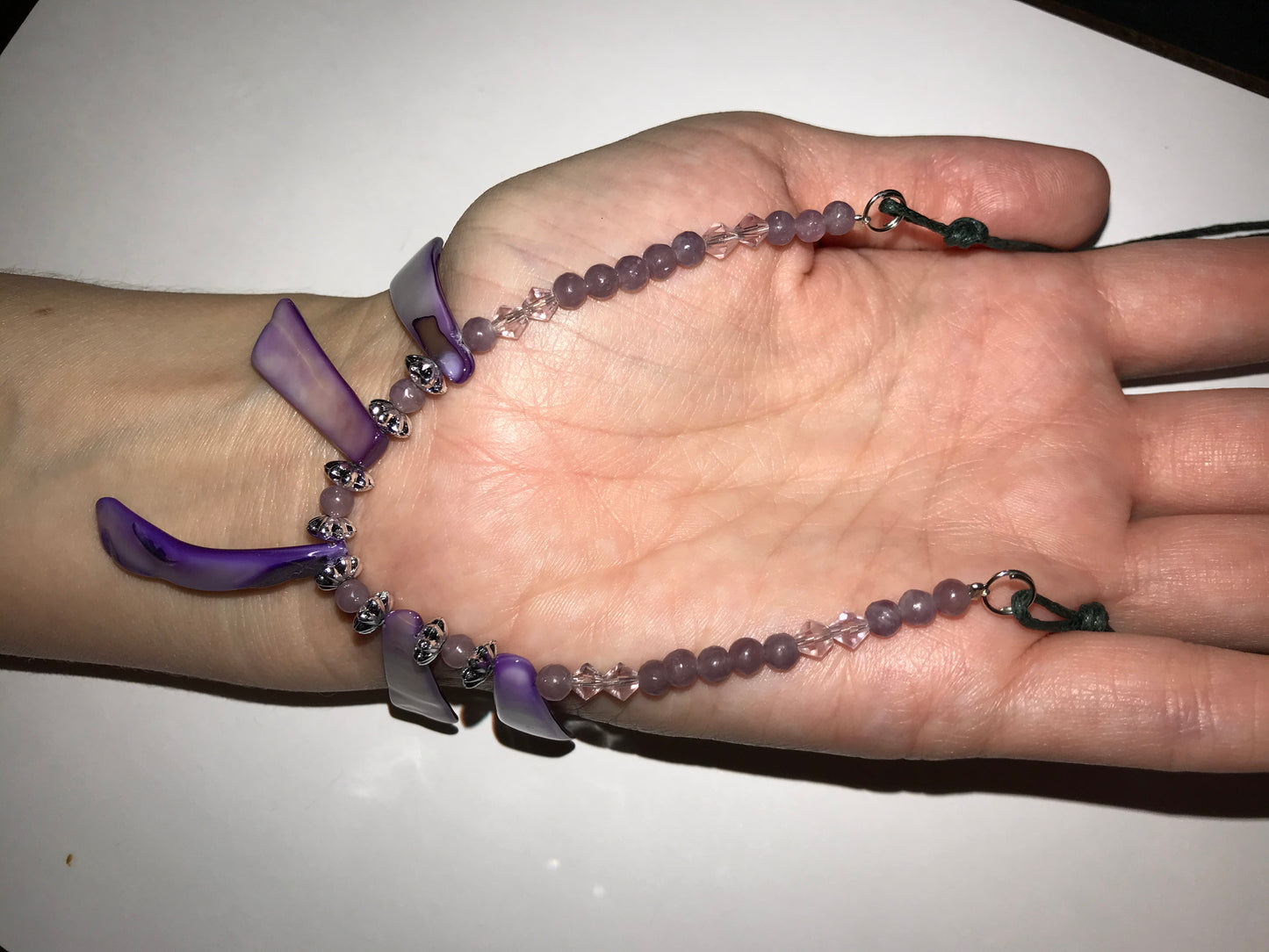 19 1/2" Purple Shell And Grape Quartz Necklace