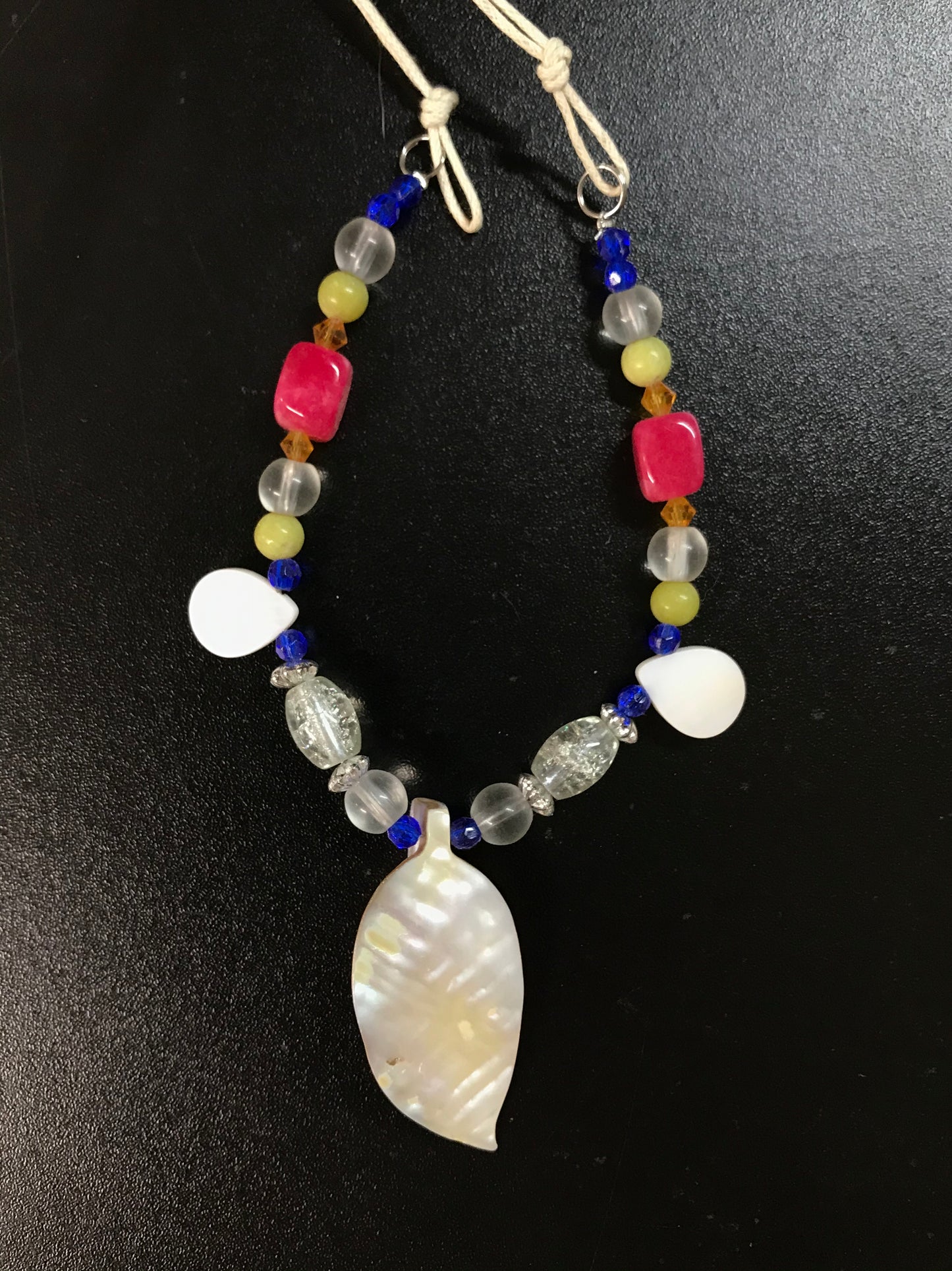 19" Mother of Pearl Leaf Necklace