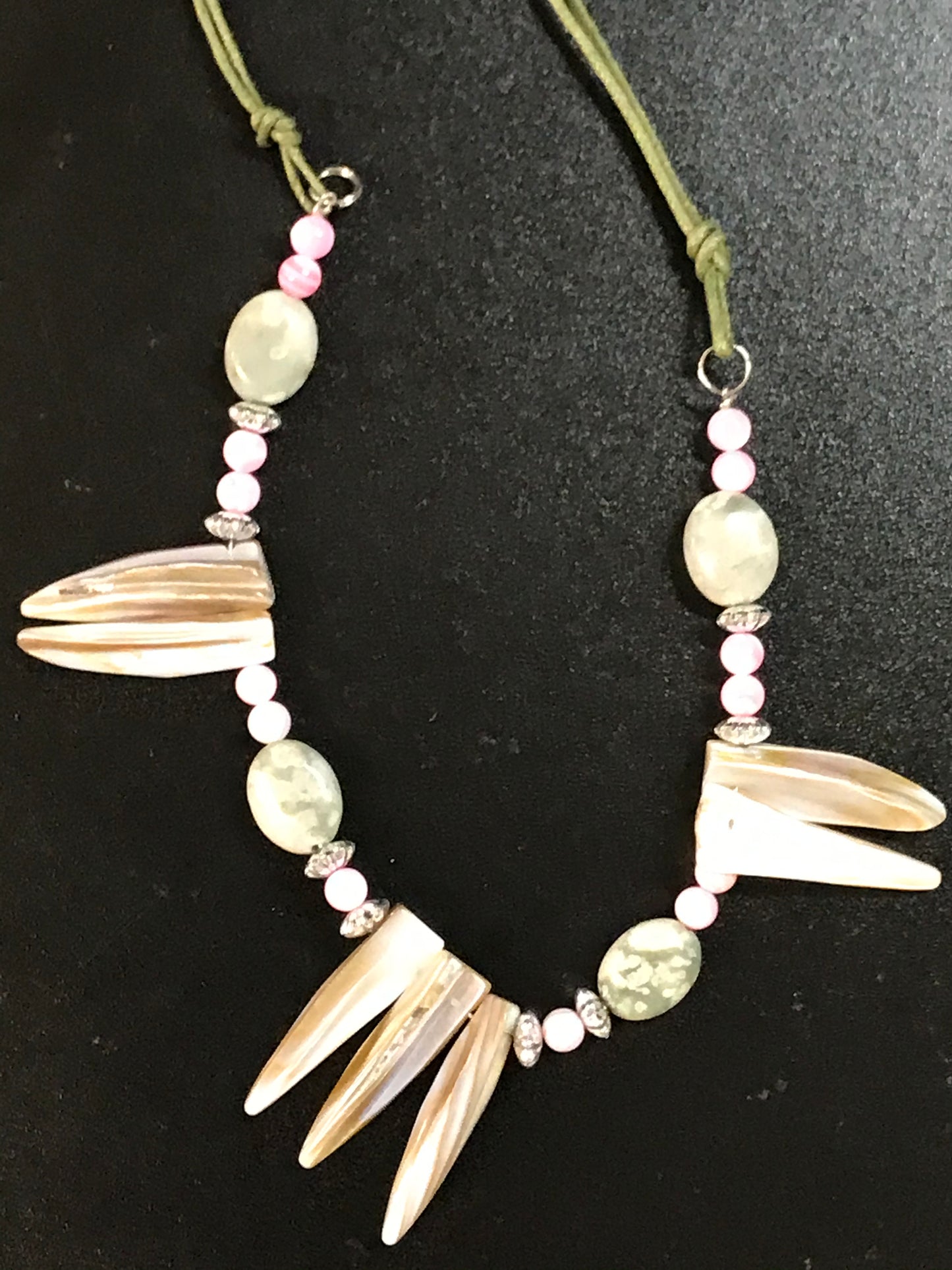 19 1/4" Beaded Necklace with Mother Of Pearl Focals