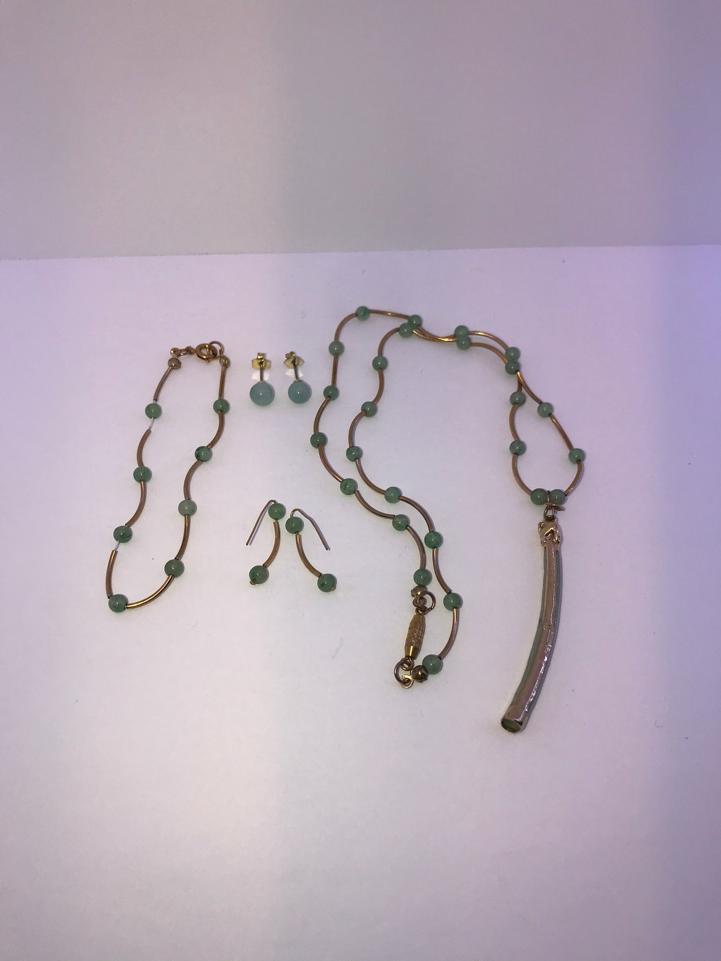 16 1/2" Jade and Beaded Necklace Set
