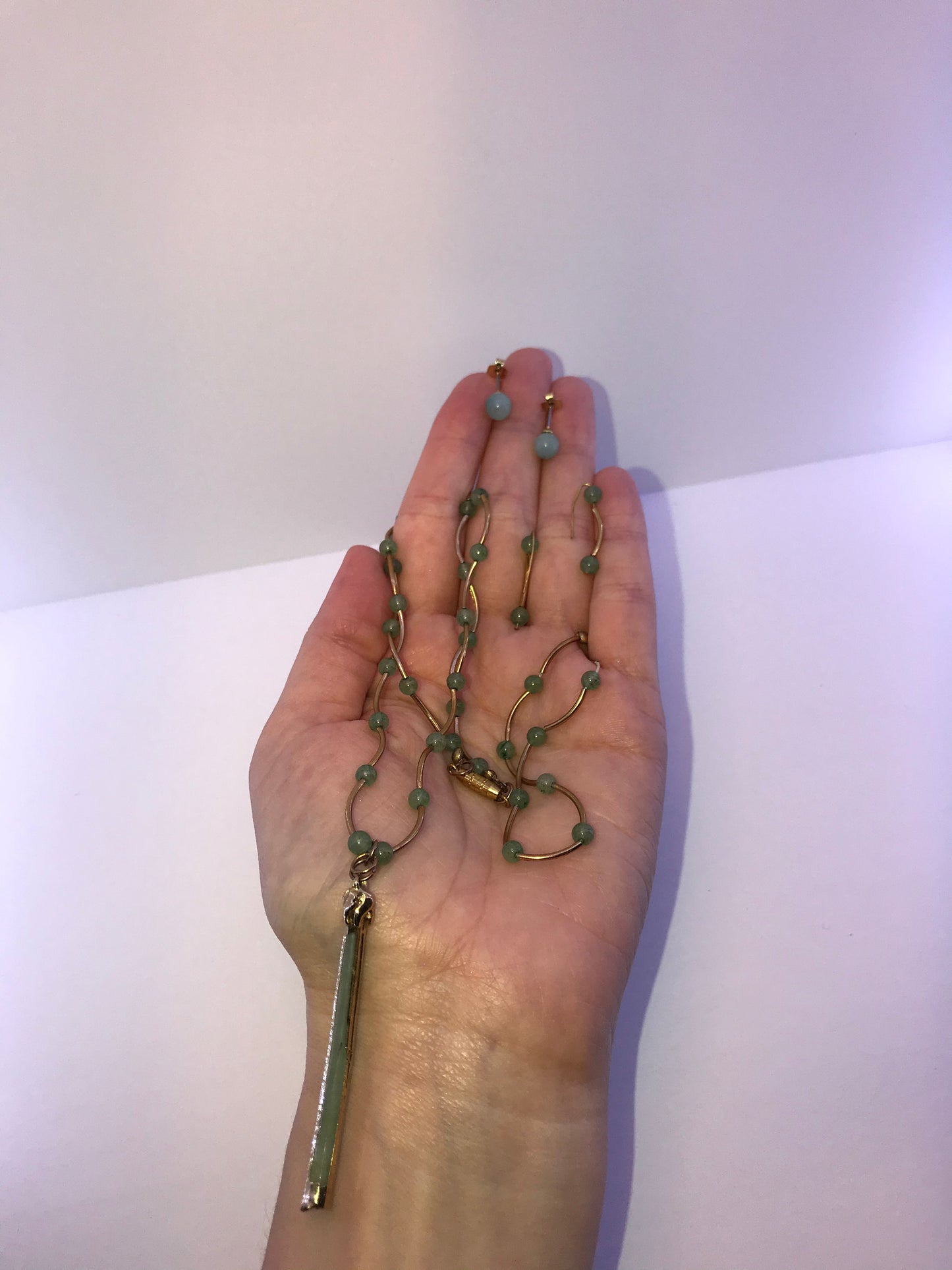 16 1/2" Jade and Beaded Necklace Set