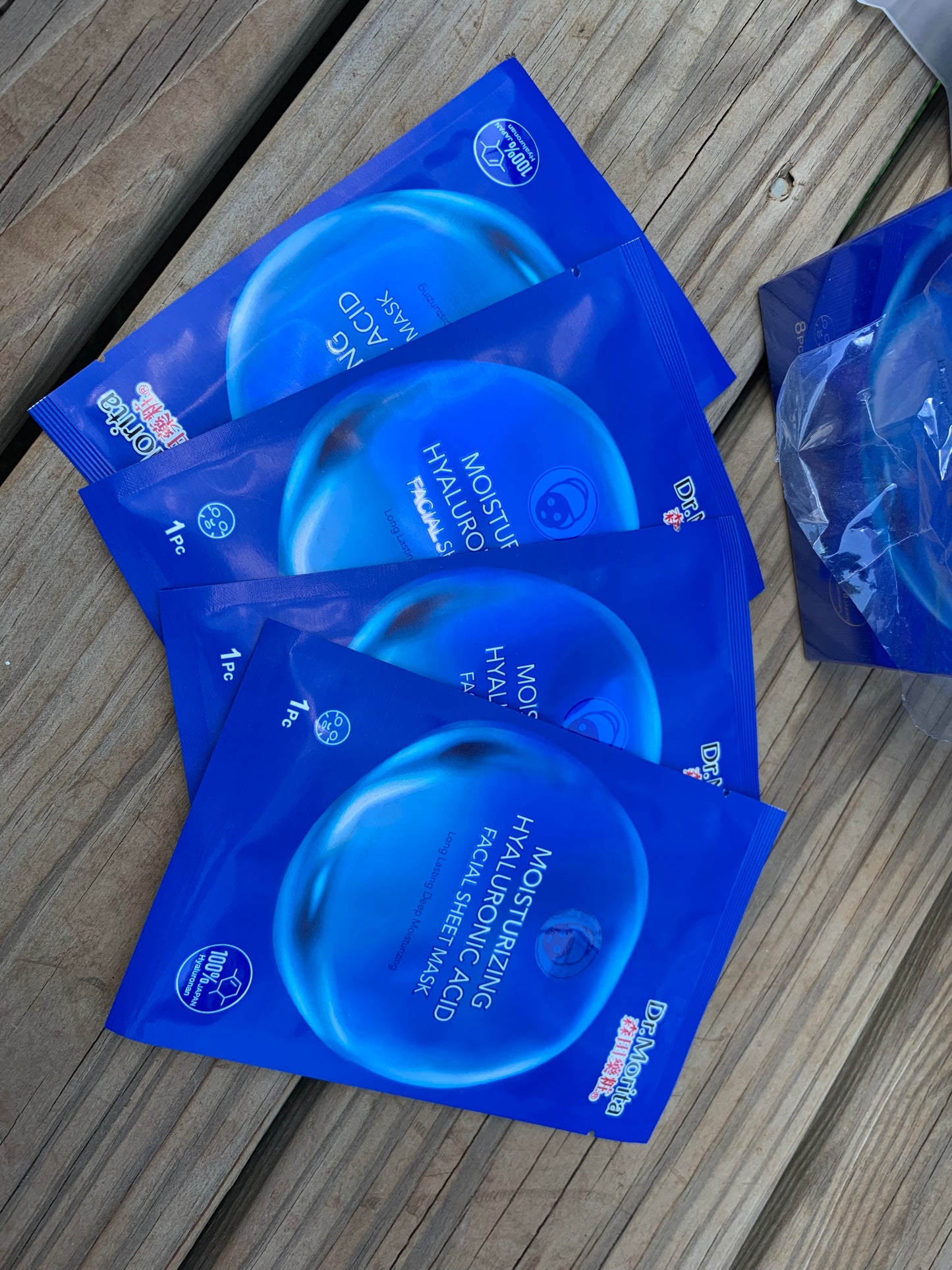 Dr. Morita Hyaluronic Acid Essence Mask-4 pcs