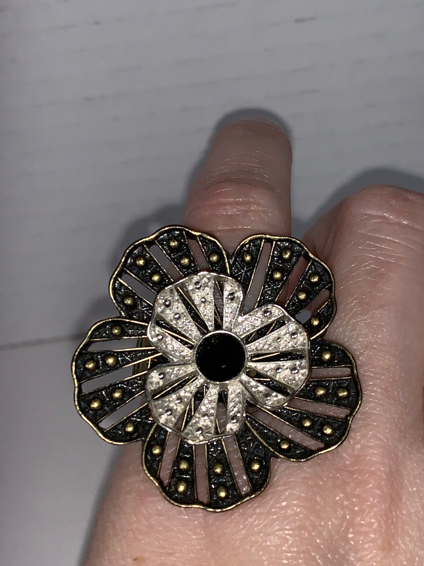 Costume Bronze Flower Sizeable Ring