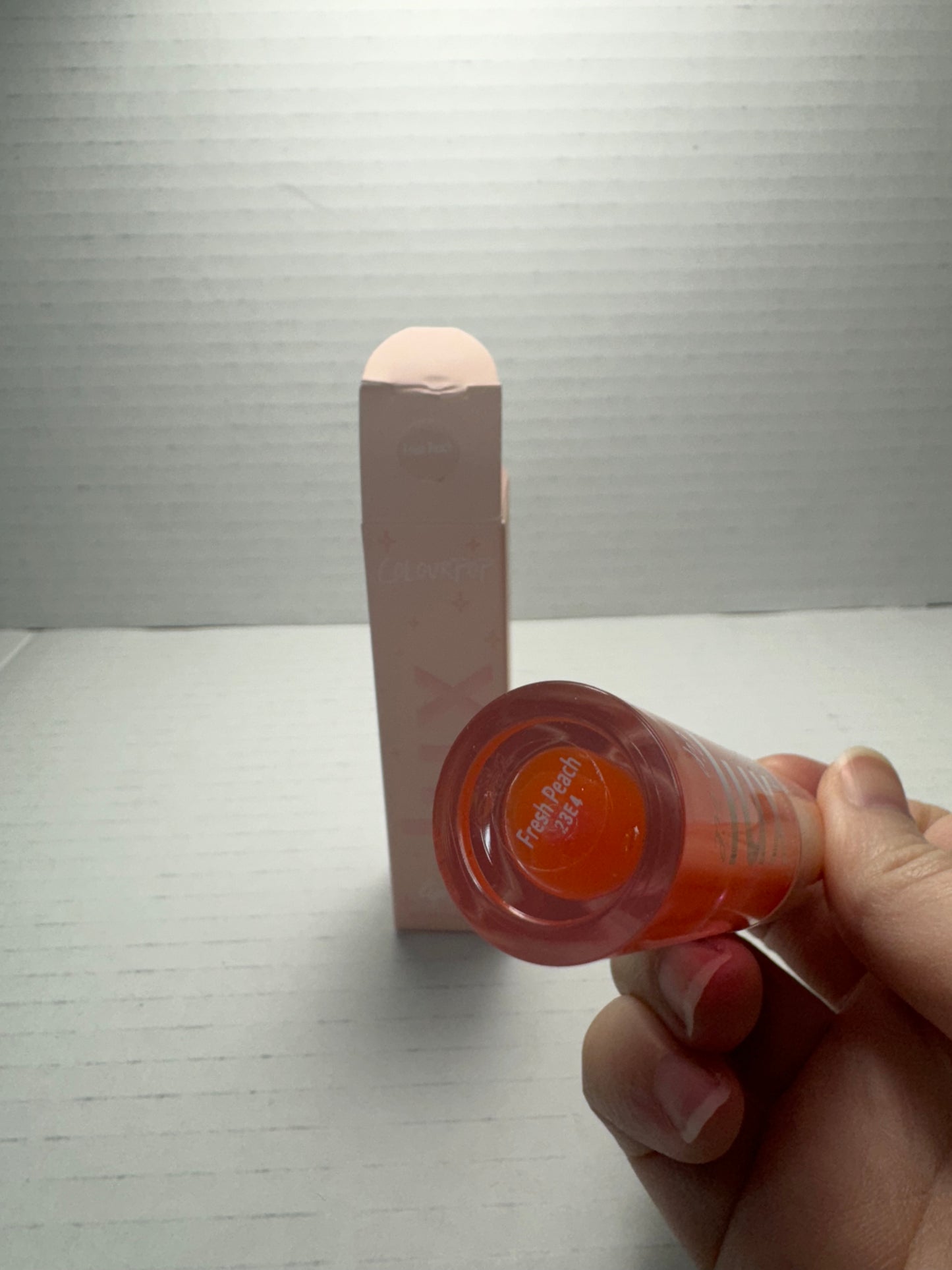 Colourpop fresh peach lux lip oil