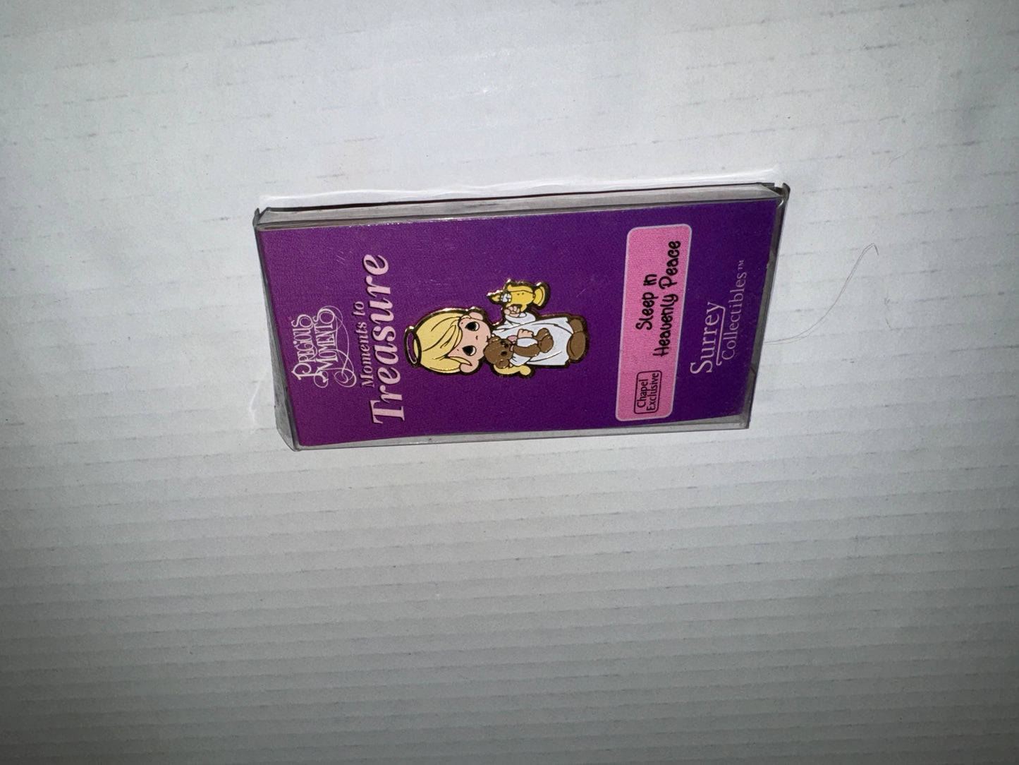 Precious Moments Vintage Pin, Sleep in Heavenly Peace