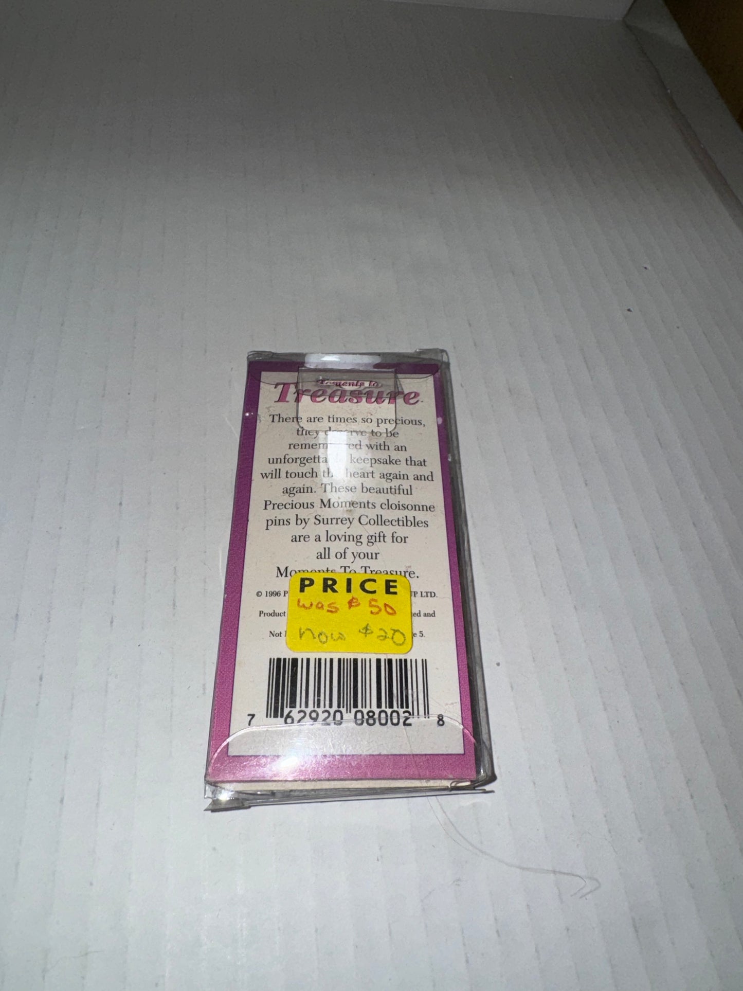 Precious Moments Vintage Pin, Sleep in Heavenly Peace