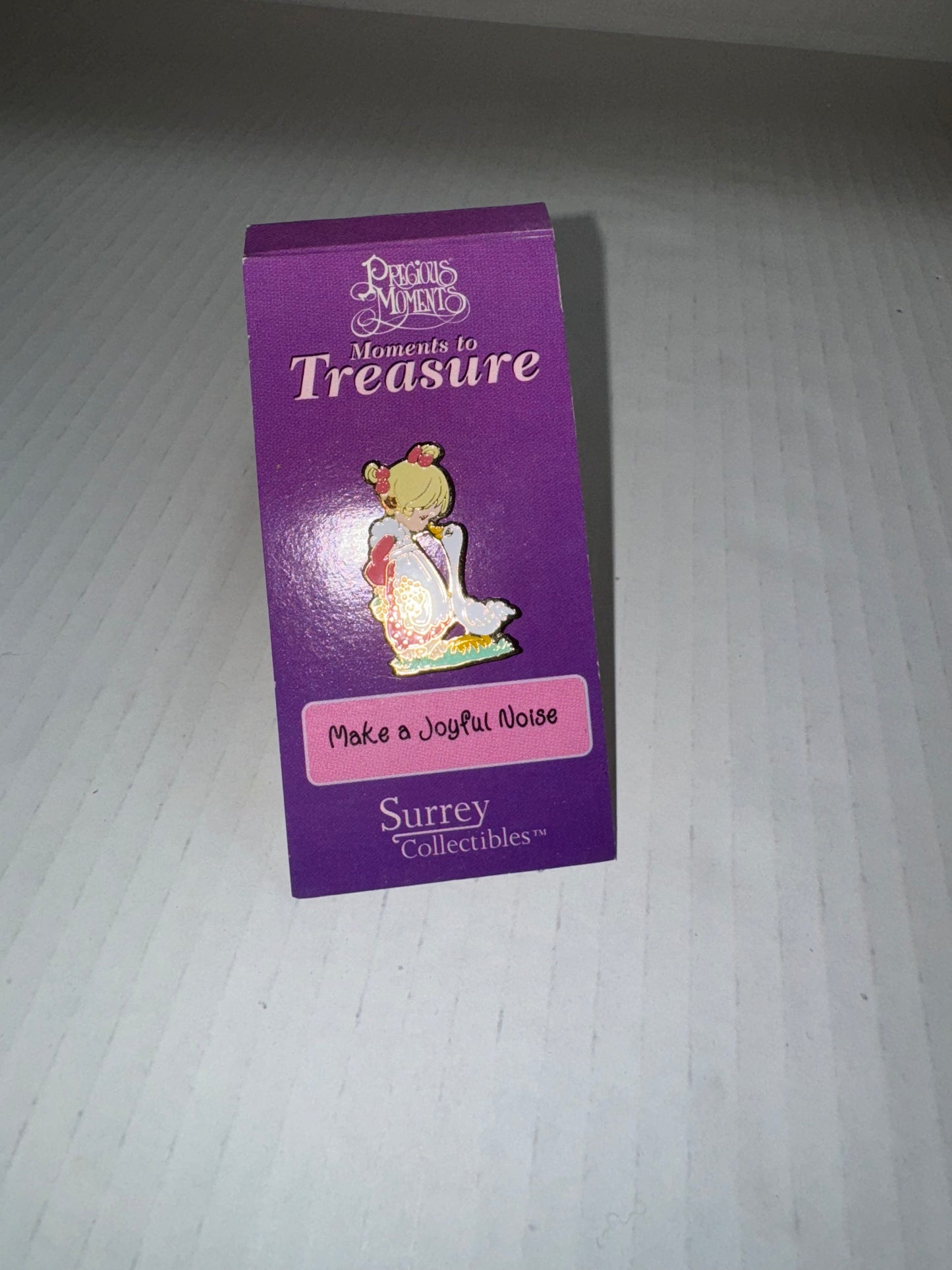 Precious Moments Vintage Pin, Make a Joyful Noise