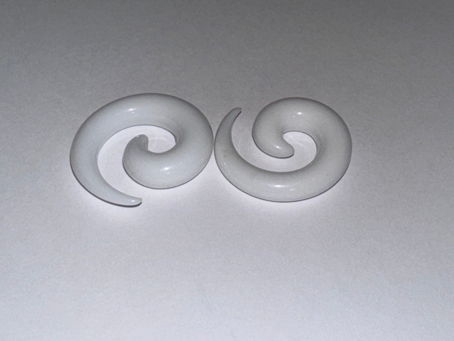 0 Gauge Uv Acrylic Curls