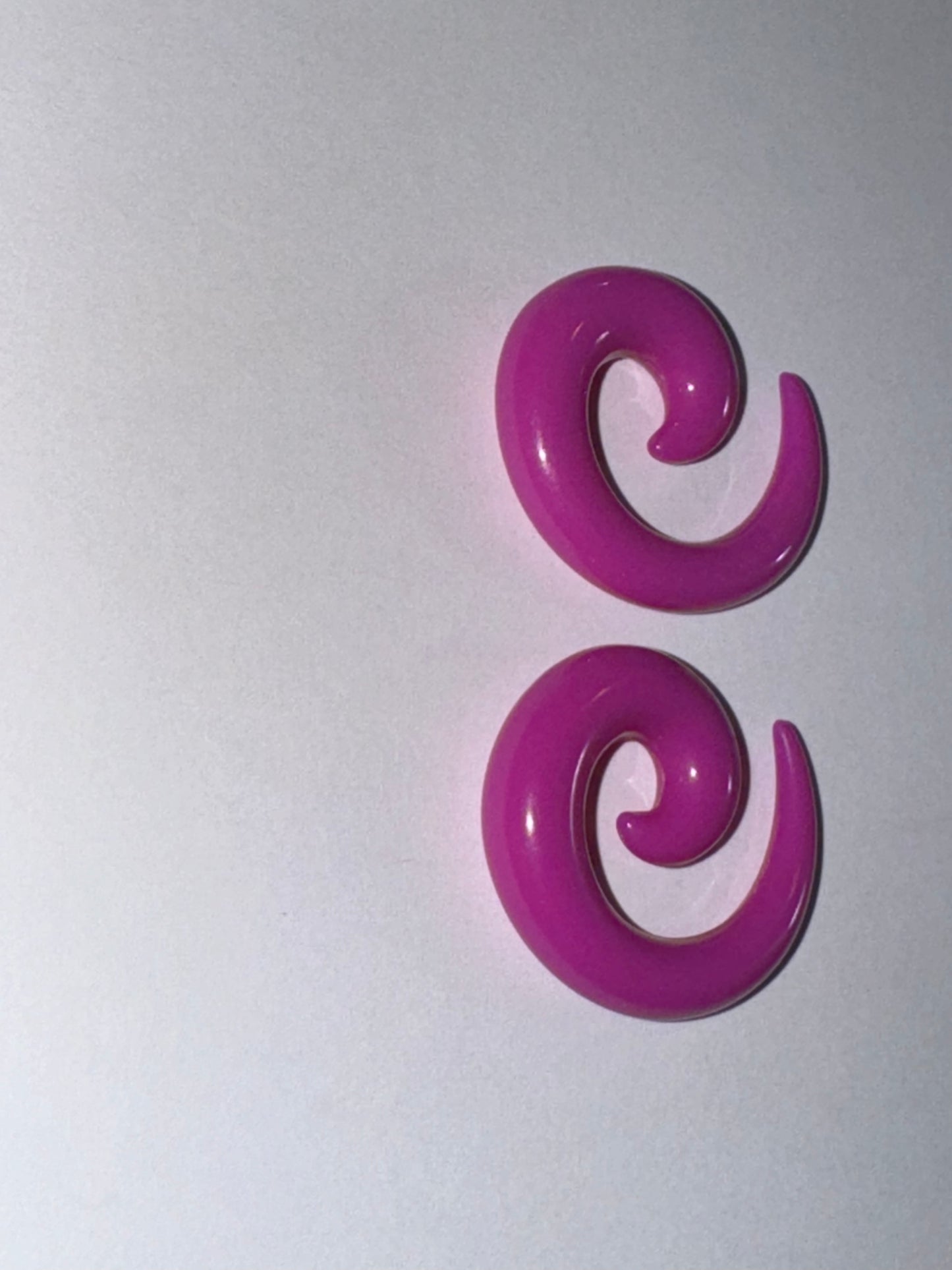 0 Gauge Uv Acrylic Curls