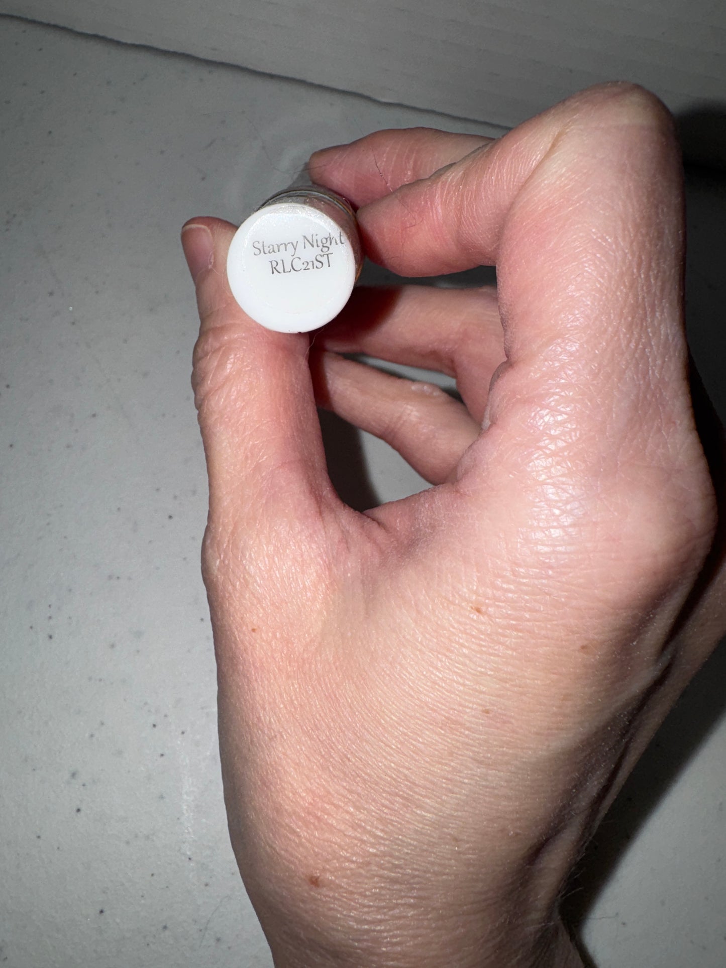 Sydney Grace Starry Night - Cream Shadow