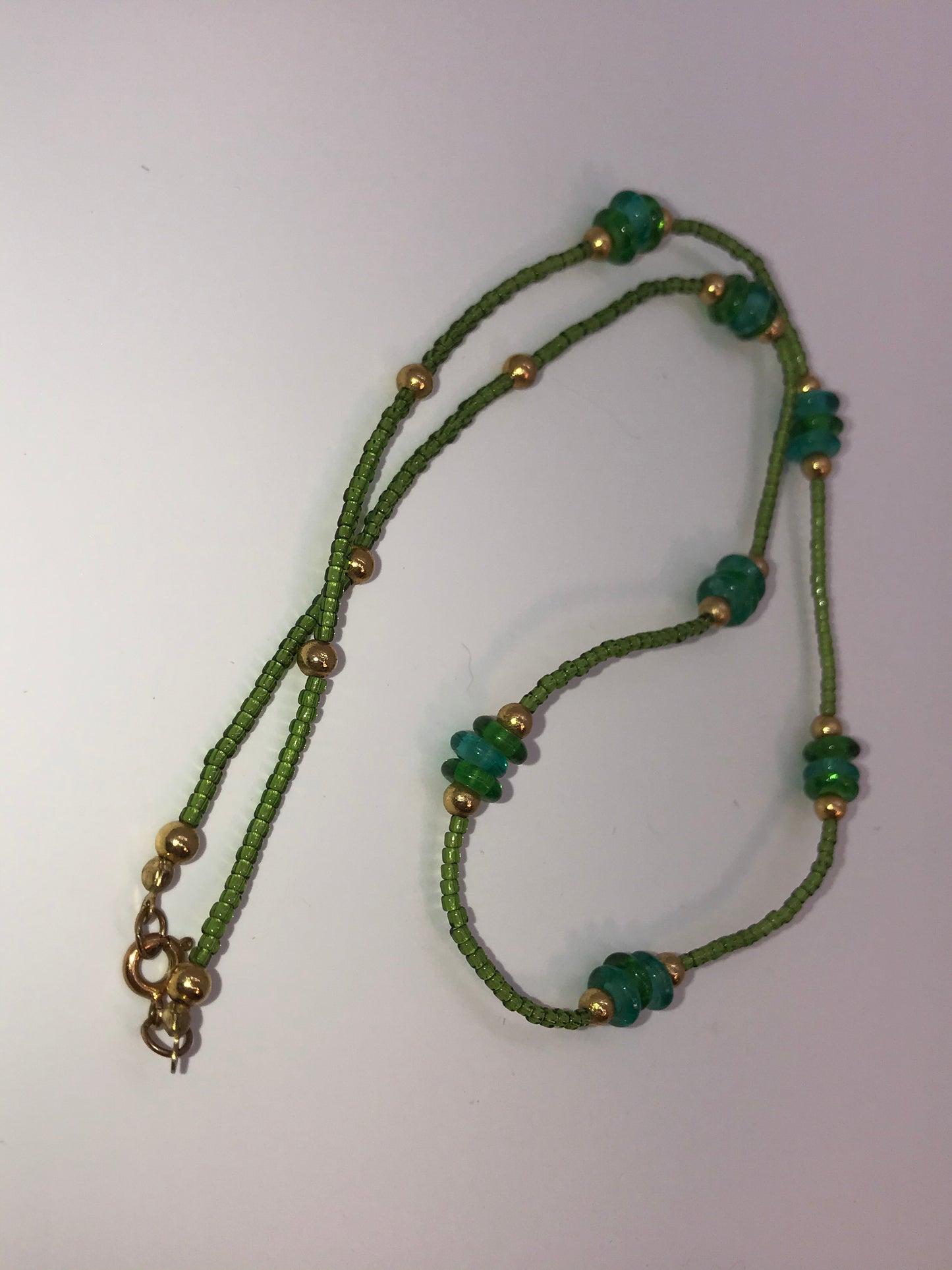 21 1/2" Green and Gold Seed Bead Necklace