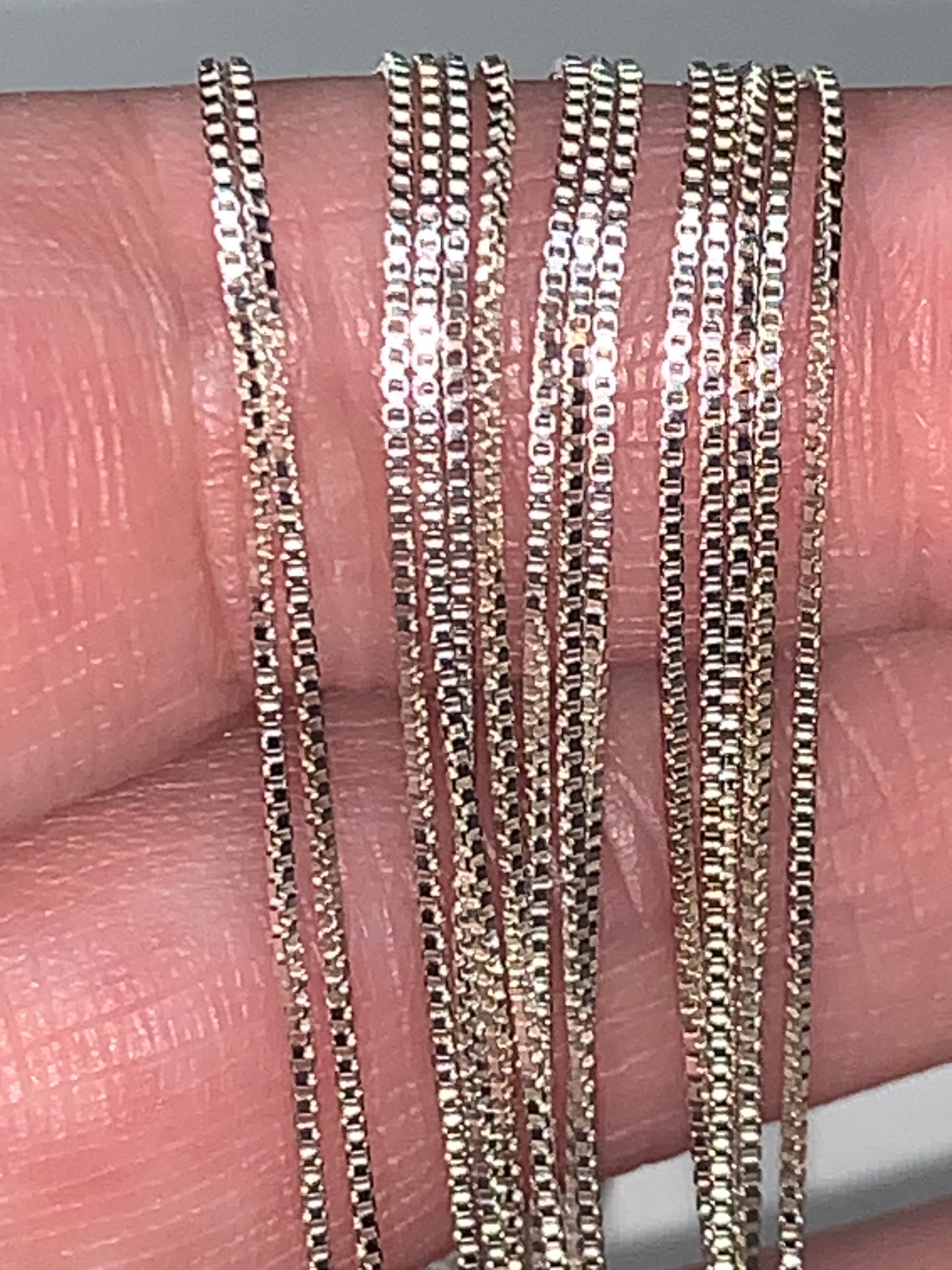 22" 0.75 mm Sterling Silver Box Chain Necklace
