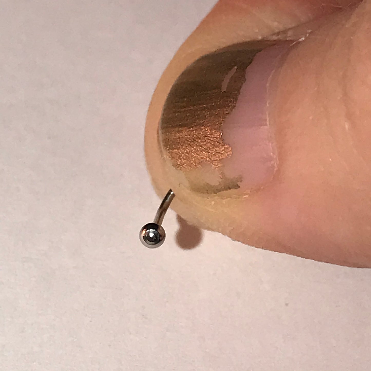 2mm Round 20 Gauge Curved Nose Ring