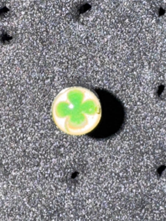 3mm Round Shamrock Design 20 gauge nose rings
