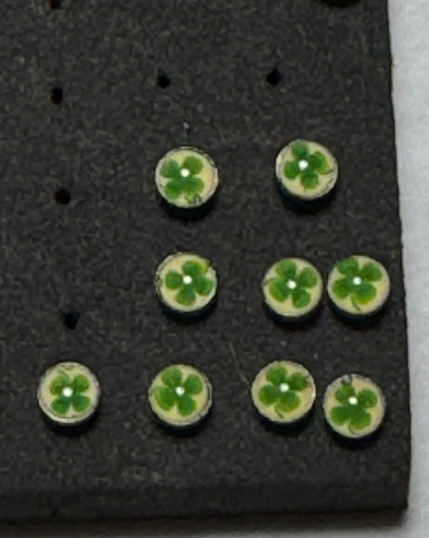 3mm Round Shamrock Design 20 gauge nose rings