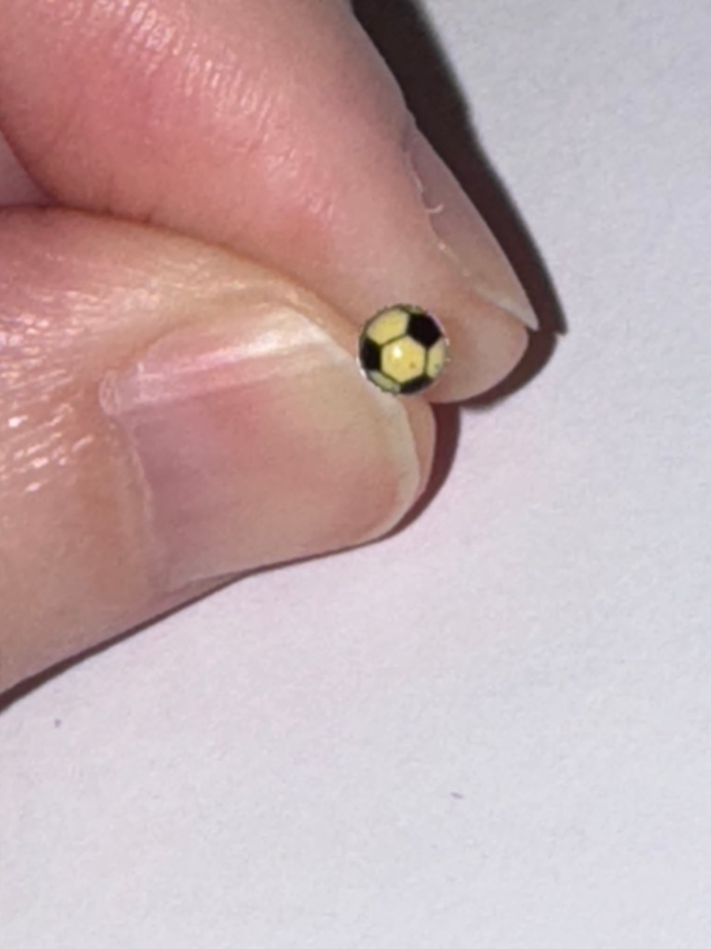 3mm Round Design 20 gauge nose rings
