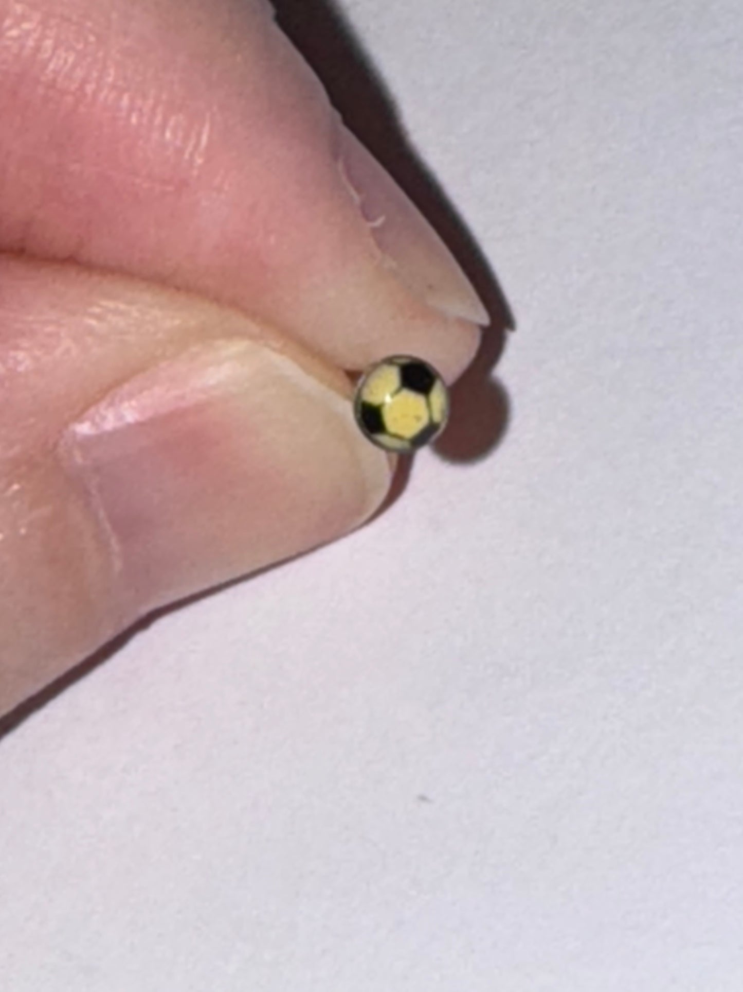 3mm Round Design 20 gauge nose rings