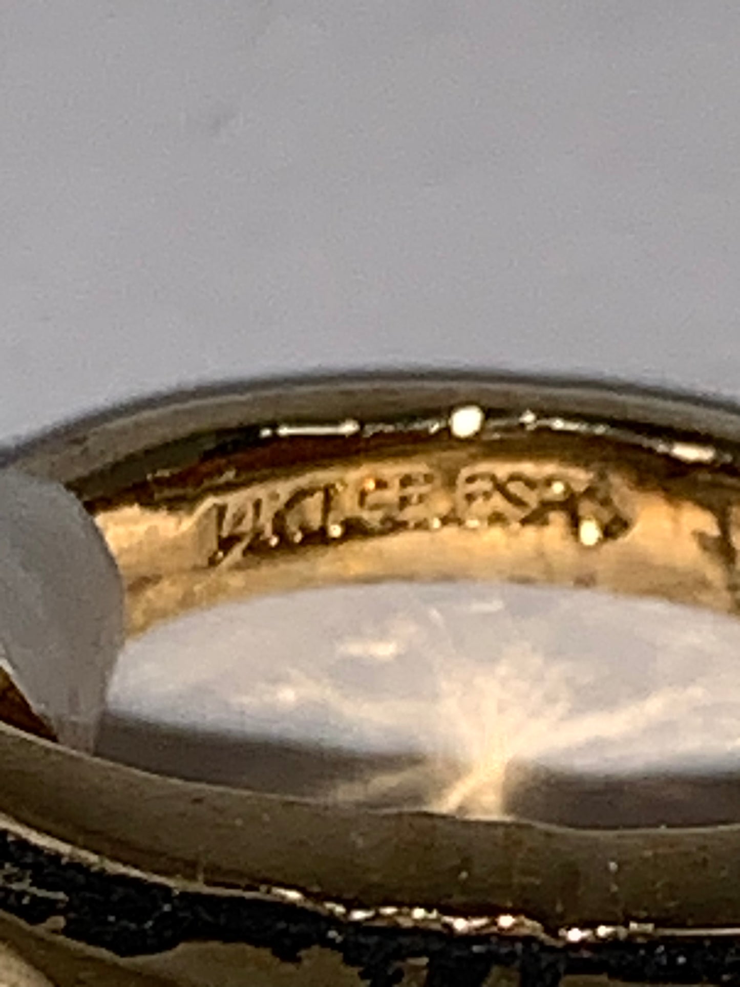 14 KT GE ESPO Vintage Gold Ring, Size 4 1/4