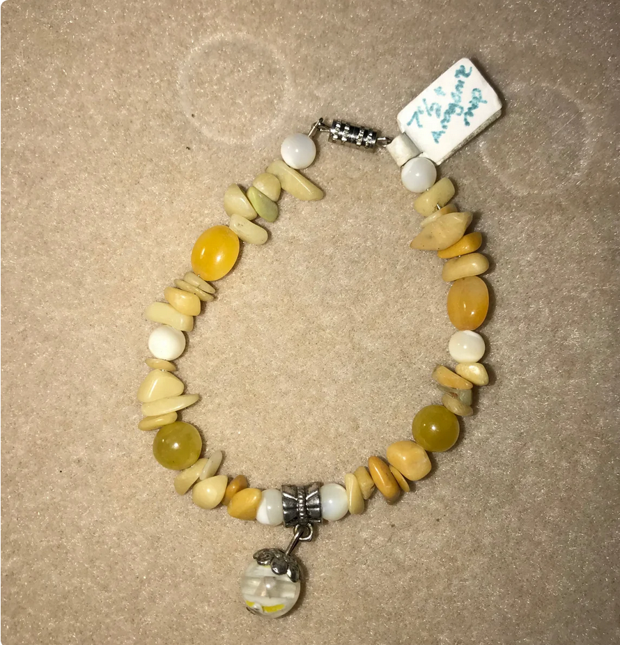 7 1/2" Aragonite and Mother Of Pearl Bracelet