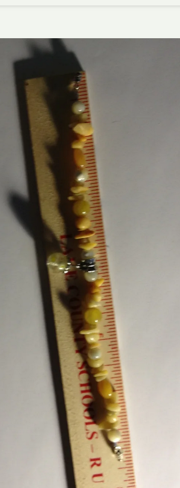 7 1/2" Aragonite and Mother Of Pearl Bracelet