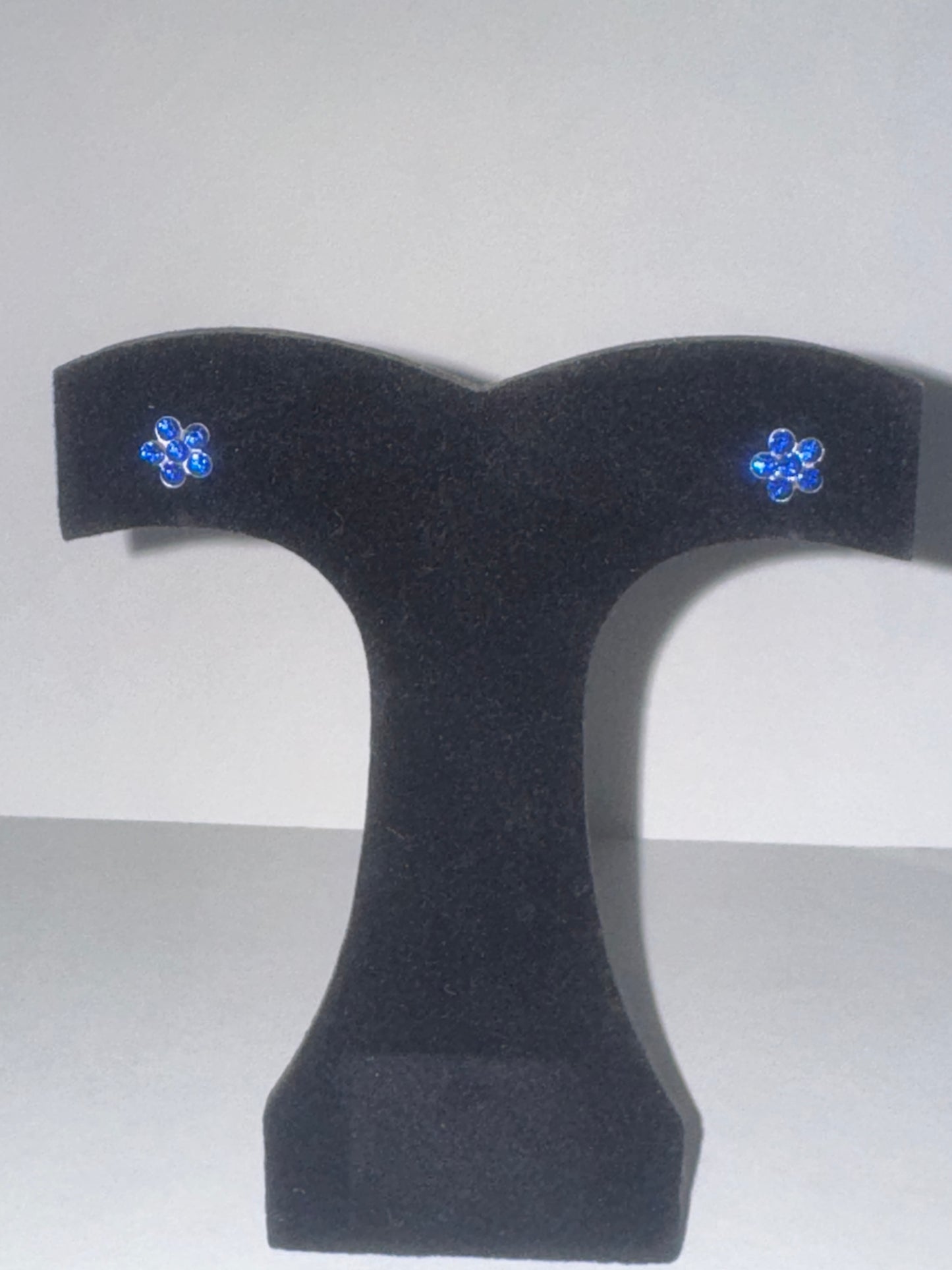 7mm Sapphire Blue Flower Cz And Sterling Post Earrings
