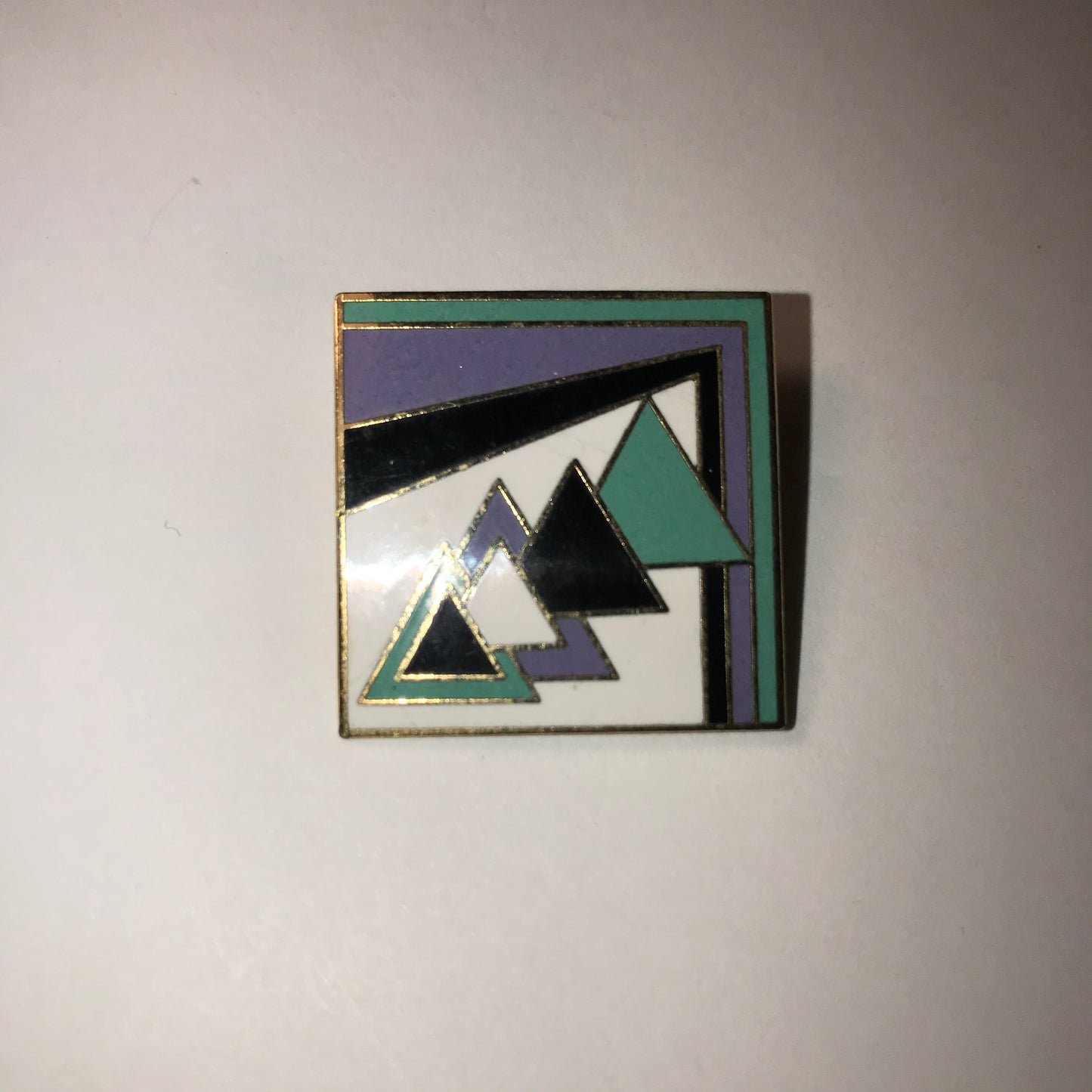80's Style Graphic Square Pin