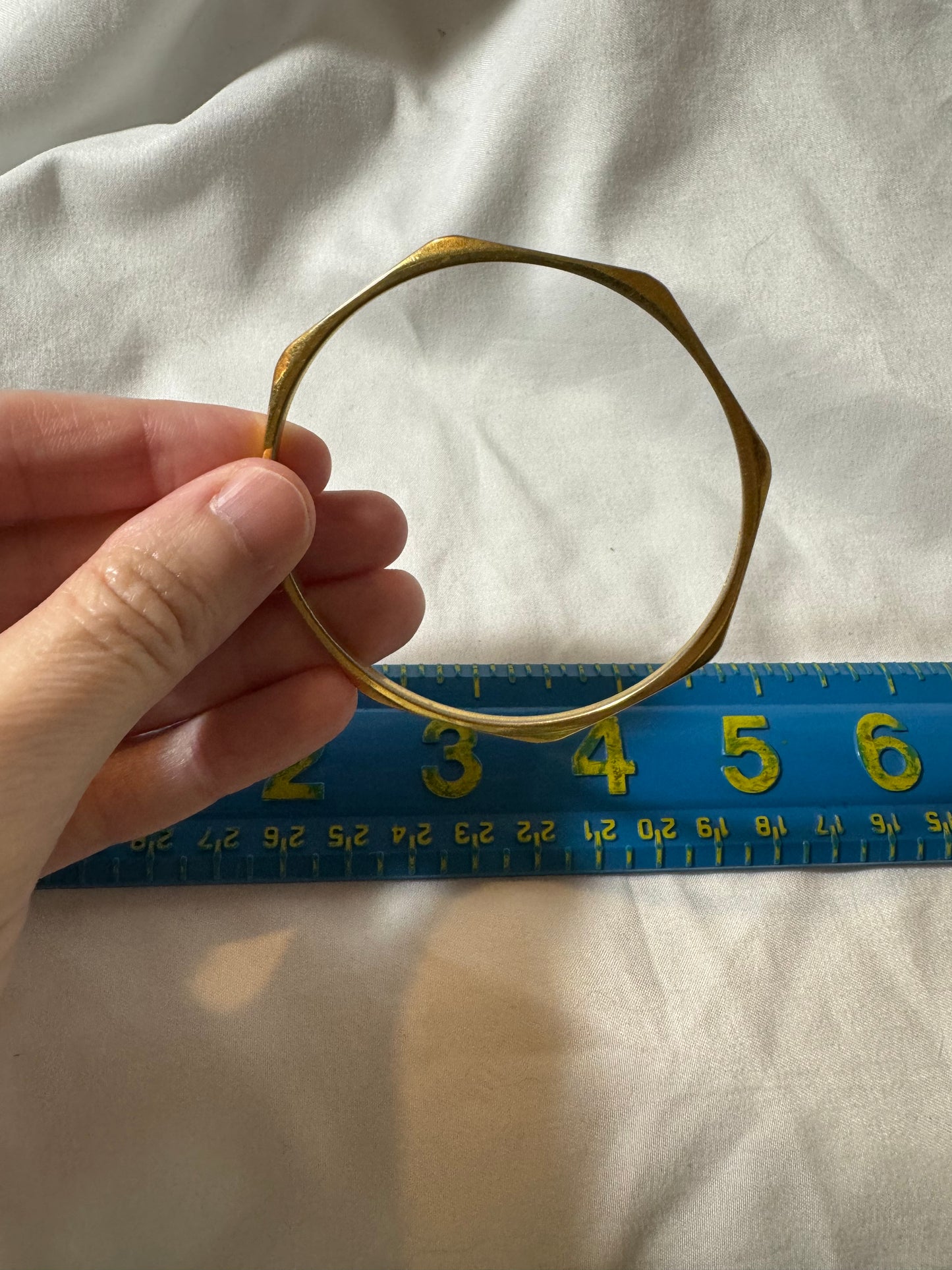 8" Vintage Monet Goldtone Faceted Bangle Bracelet