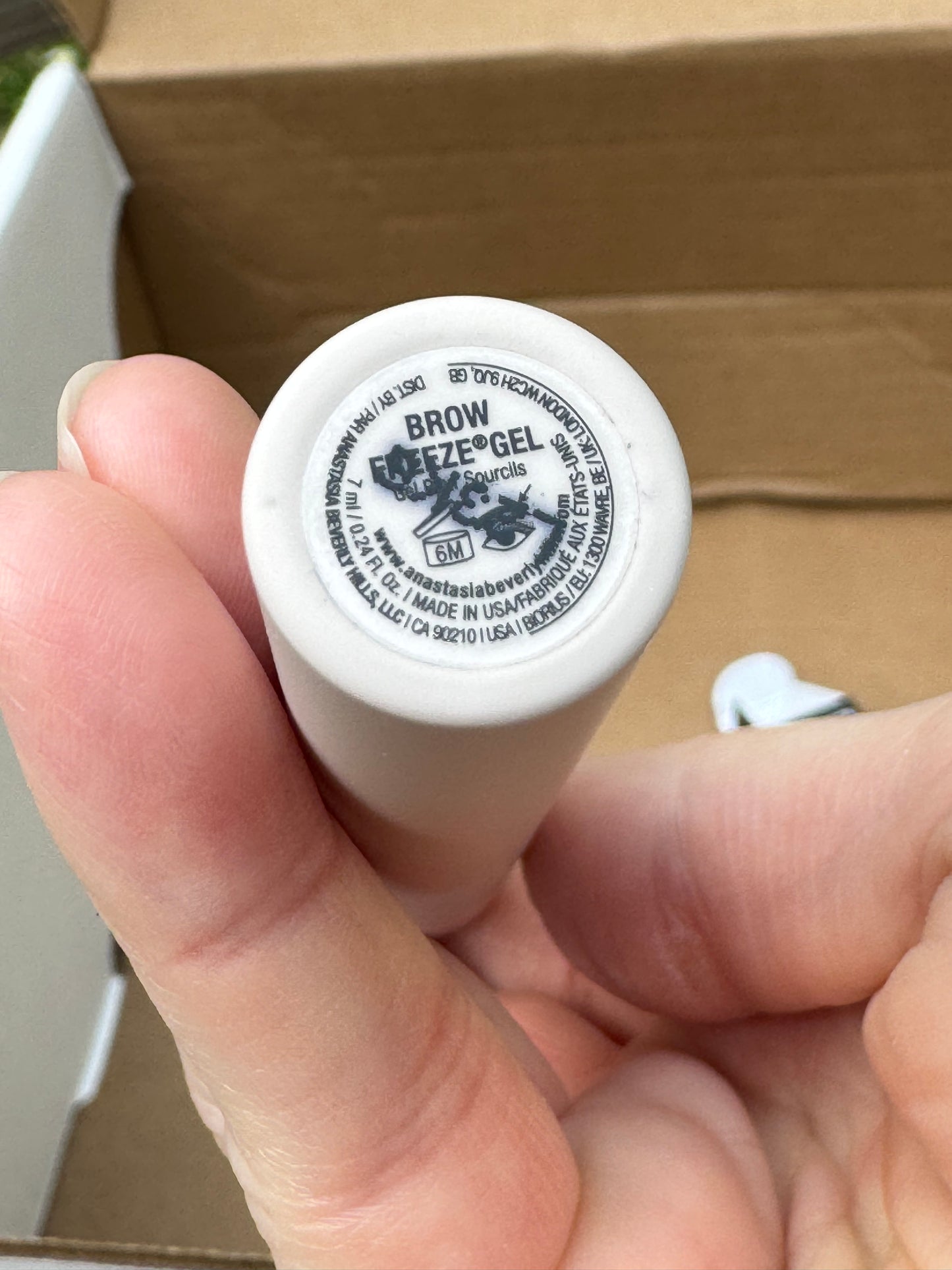 Anastasia Beverly Hills Brow Freeze Gel