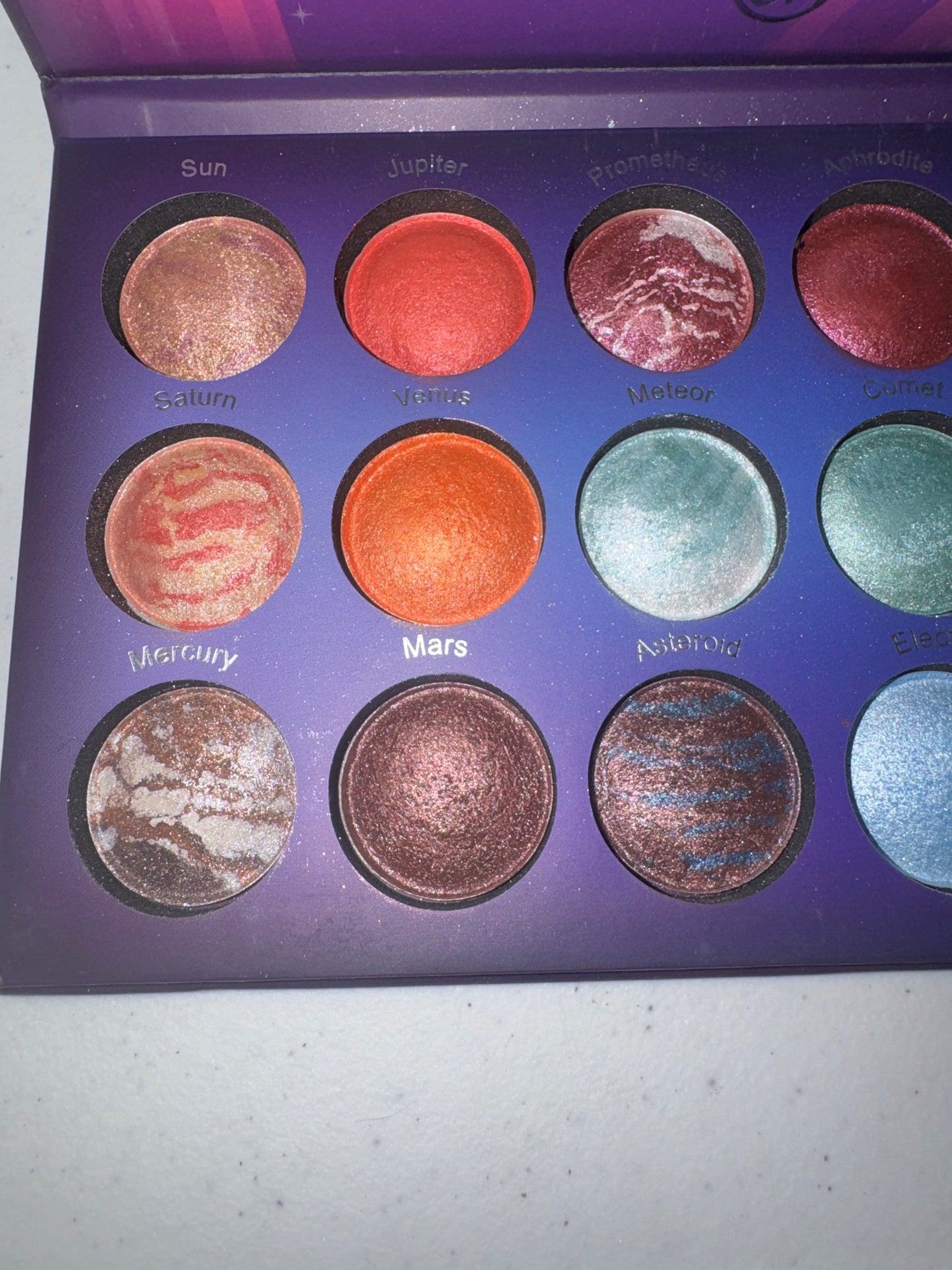 BH Cosmetics Galaxy Chic, Pre-loved
