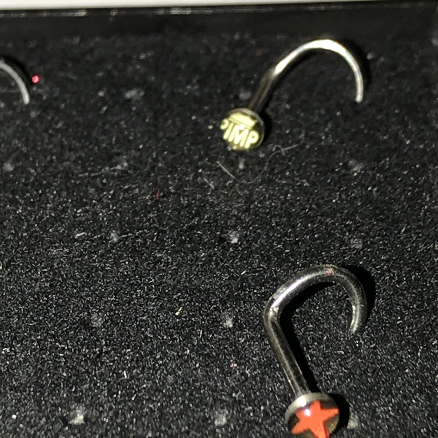 Black with Red Star 18 Gauge C-shaped Nose Ring