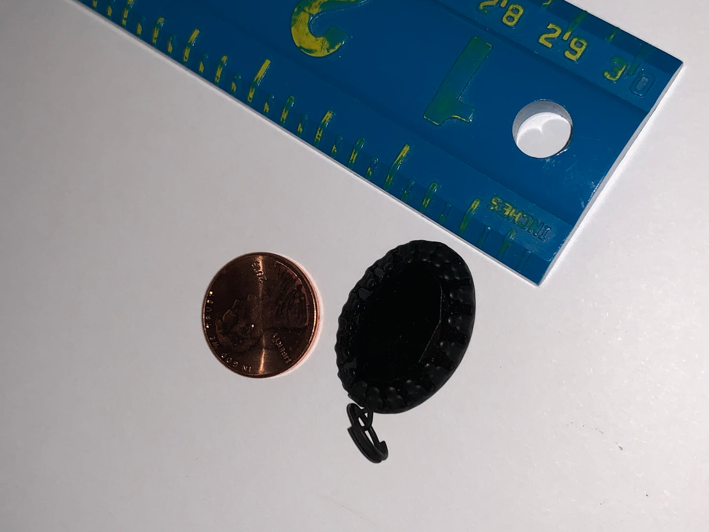Black Oval Pendant