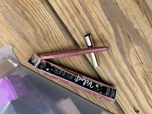 CIATÉ LONDON  Velvet Lip Liner in Coco