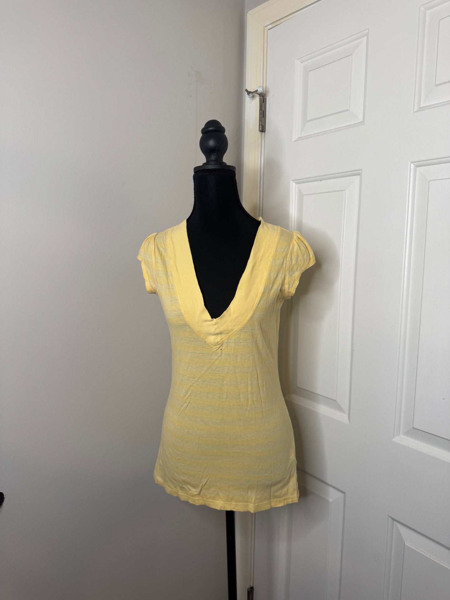 Calvin Klein Jeans, Small Yellow Shirt