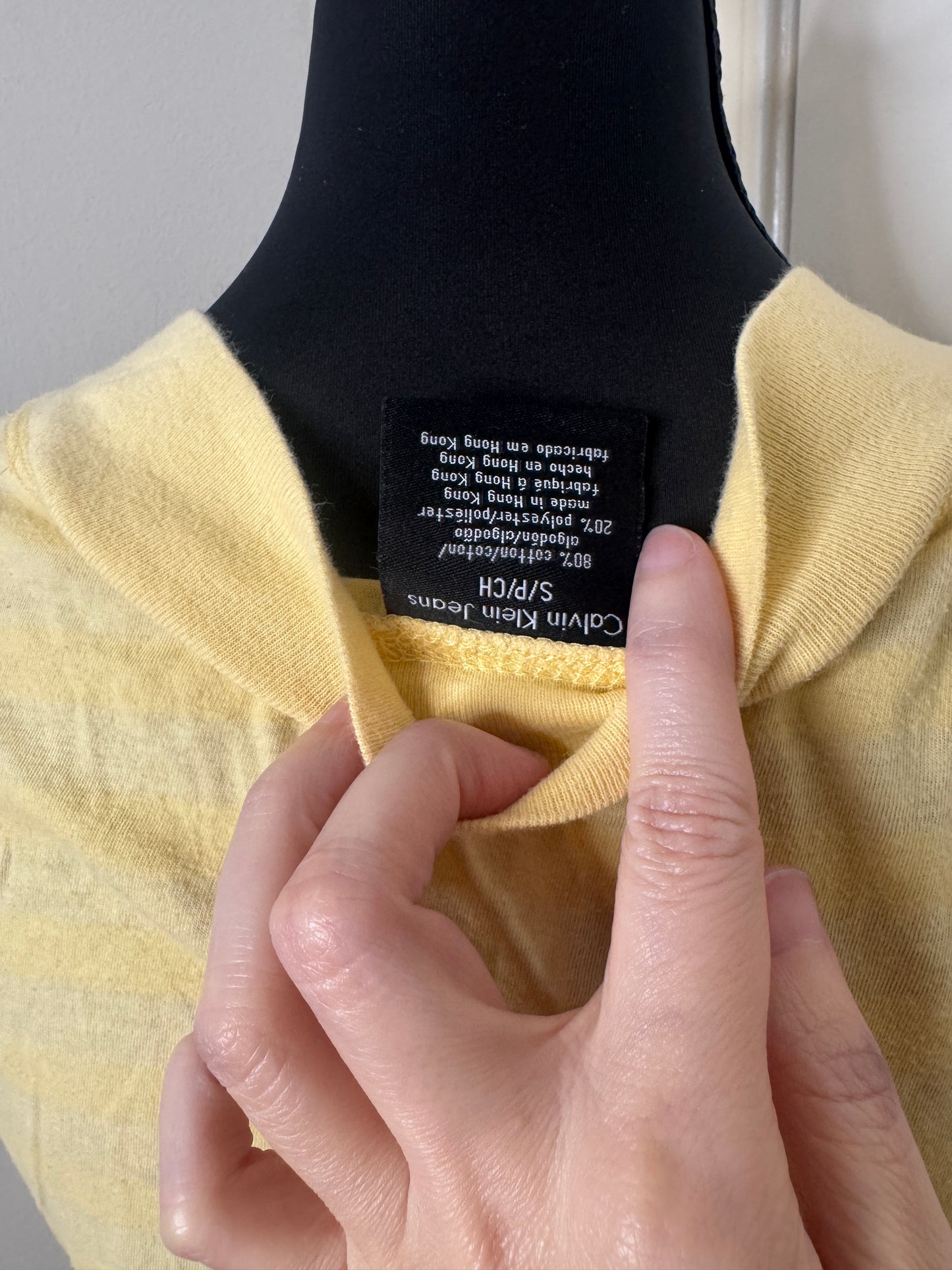 Calvin Klein Jeans, Small Yellow Shirt