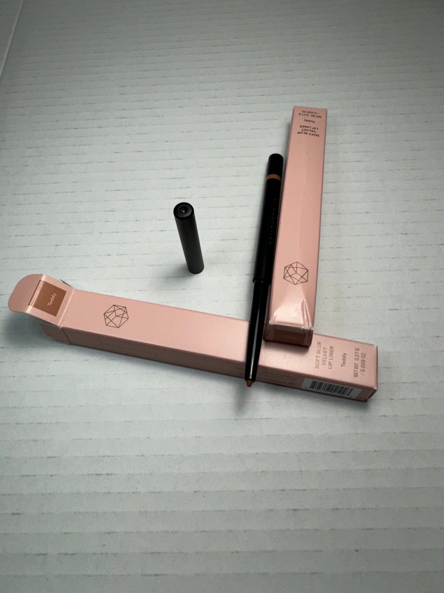 Em Cosmetics Soft Blur Velvet Lip Liner in Teddy
