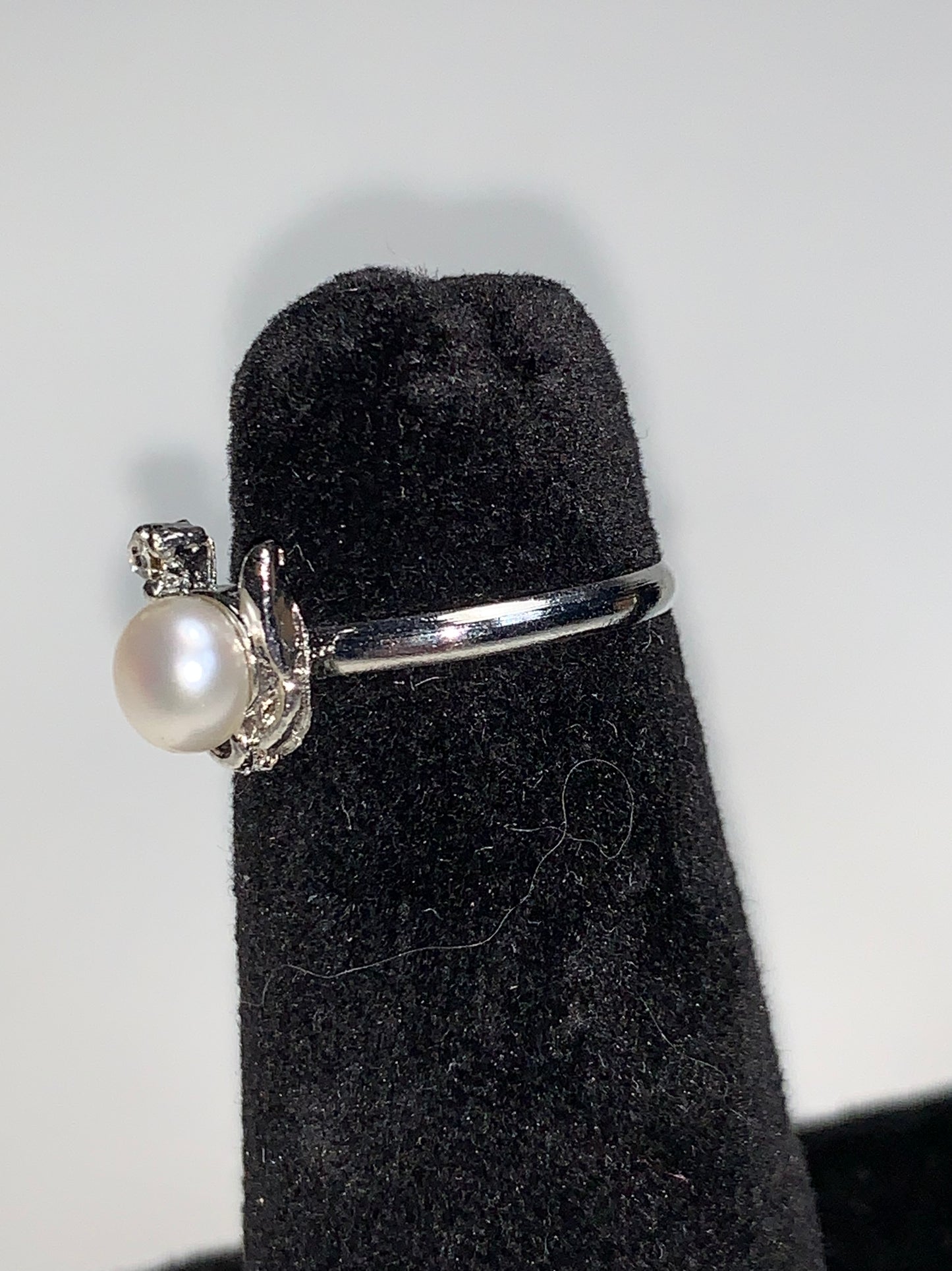 Faux Pearl and CZ SLP ring, size 7, Sizeable