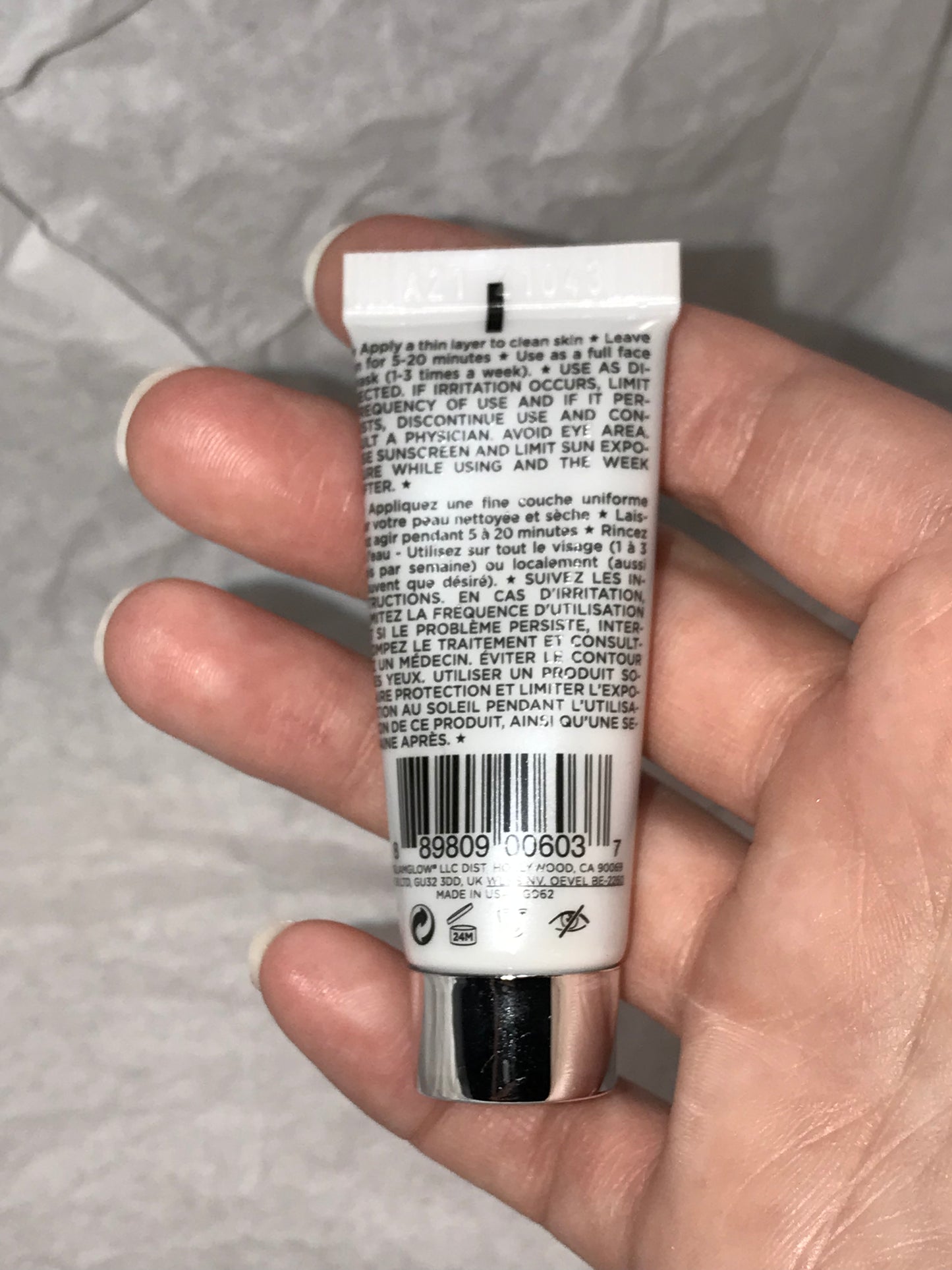 GLAMGLOW SUPERMUD® INSTANT CLEARING TREATMENT MASK