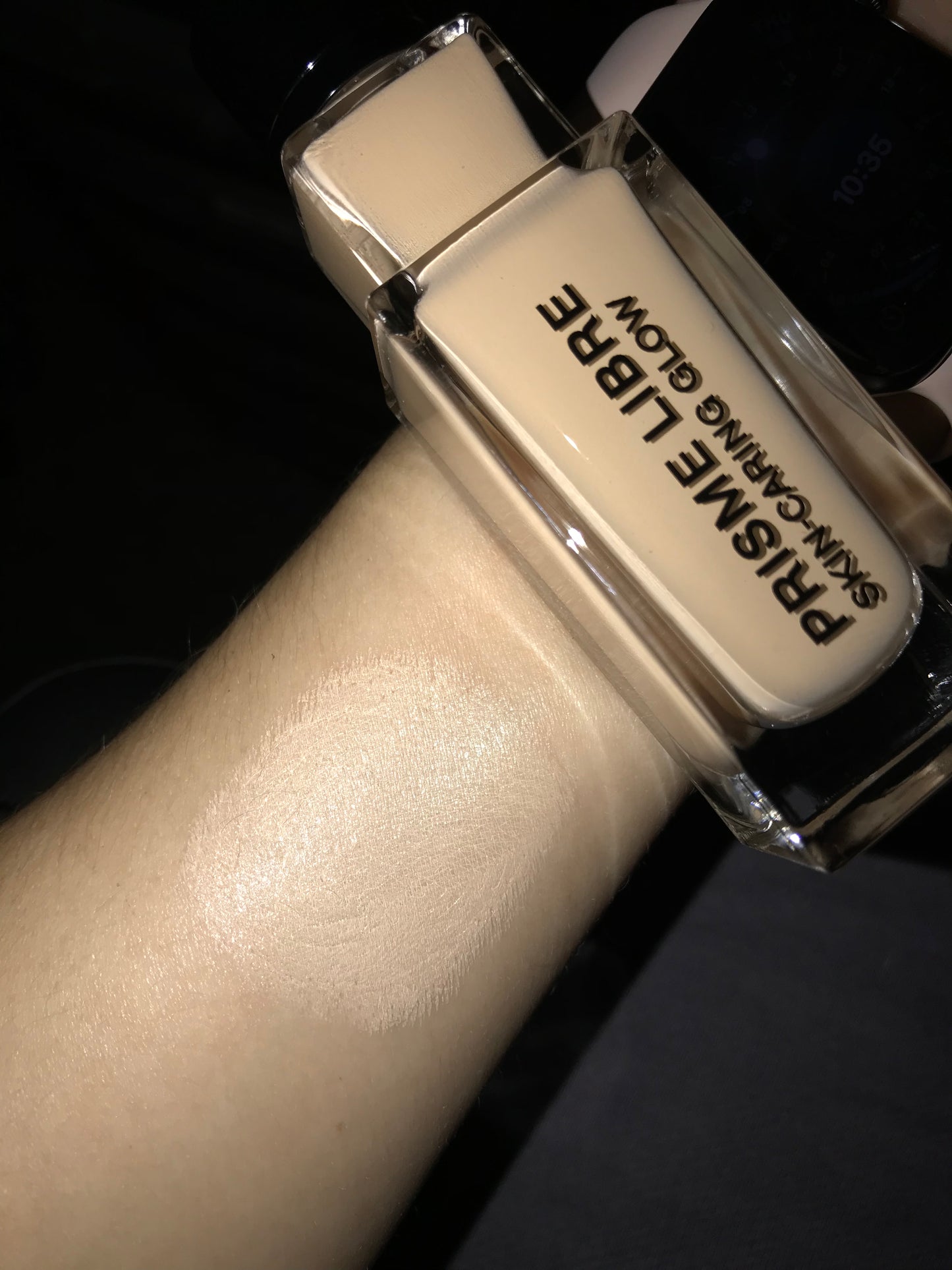 Givenchy PRISME LIBRE GLOW SERUM FOUNDATION in shade 1-w100