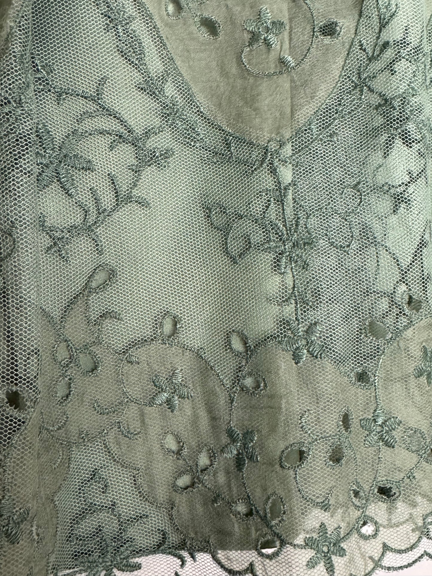 Green Eyelet Elie Tahari size 4 Skirt