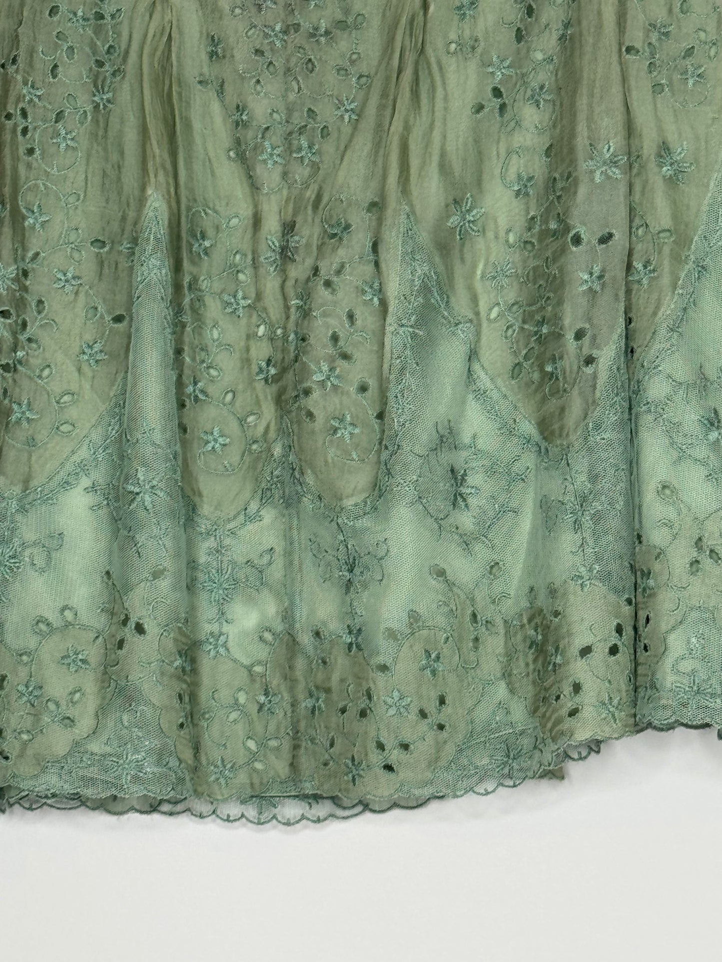 Green Eyelet Elie Tahari size 4 Skirt