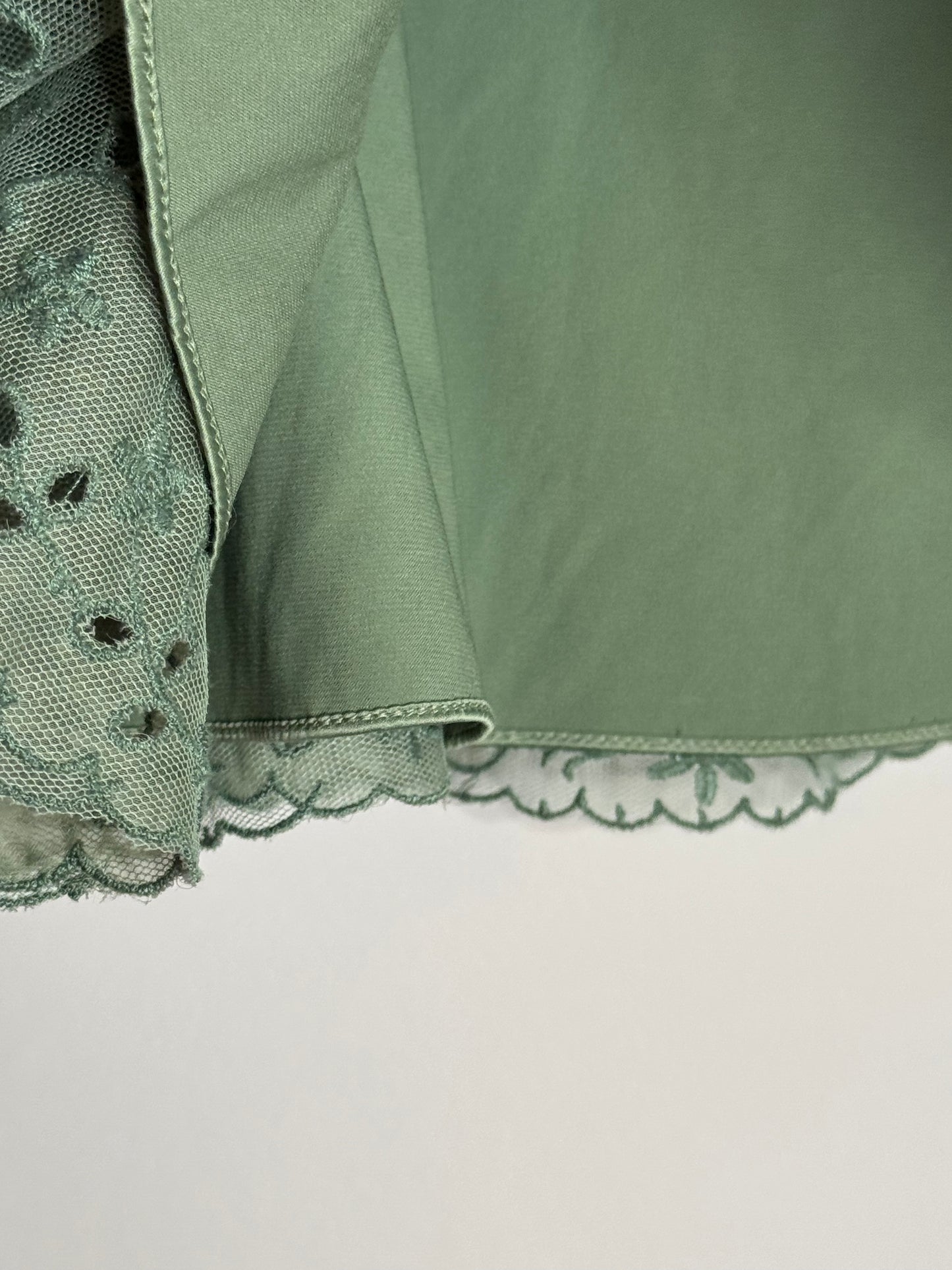 Green Eyelet Elie Tahari size 4 Skirt