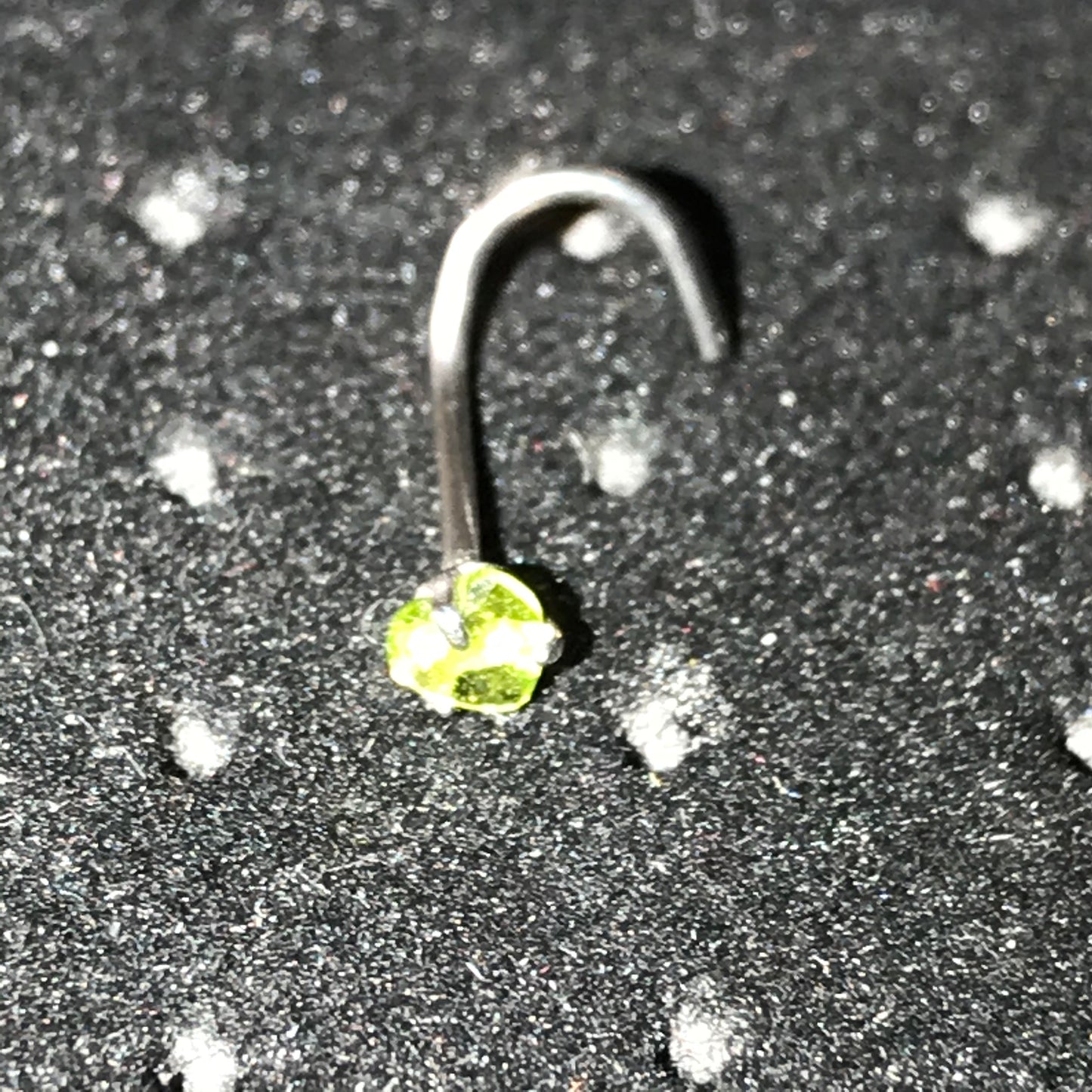 Green Heart 20 Gauge Curved Nose Ring