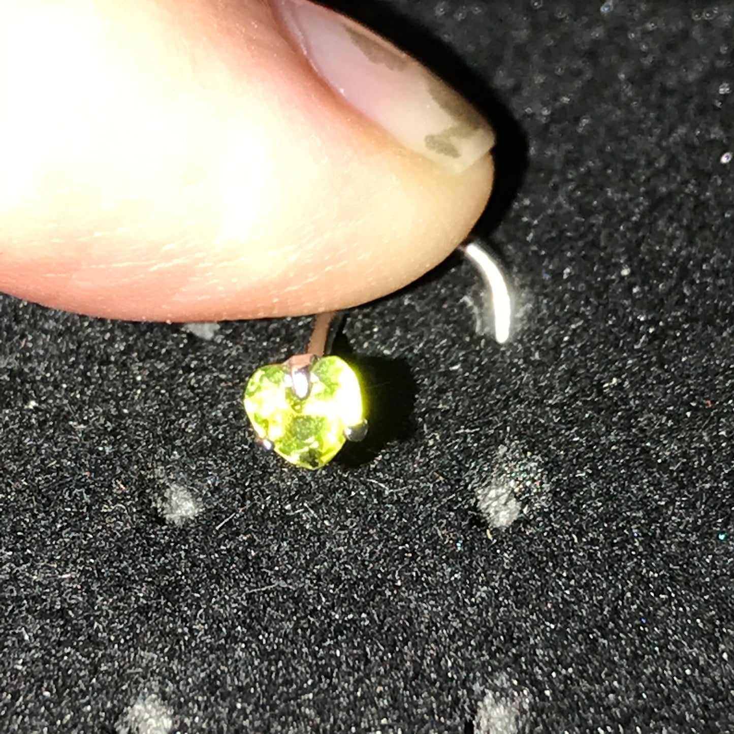 Green Heart 20 Gauge Curved Nose Ring