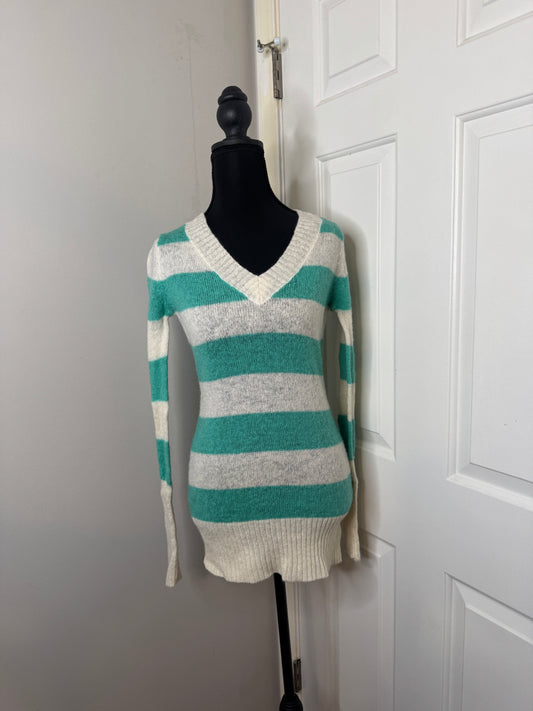 Green and white Forever 21 Sweater, Small