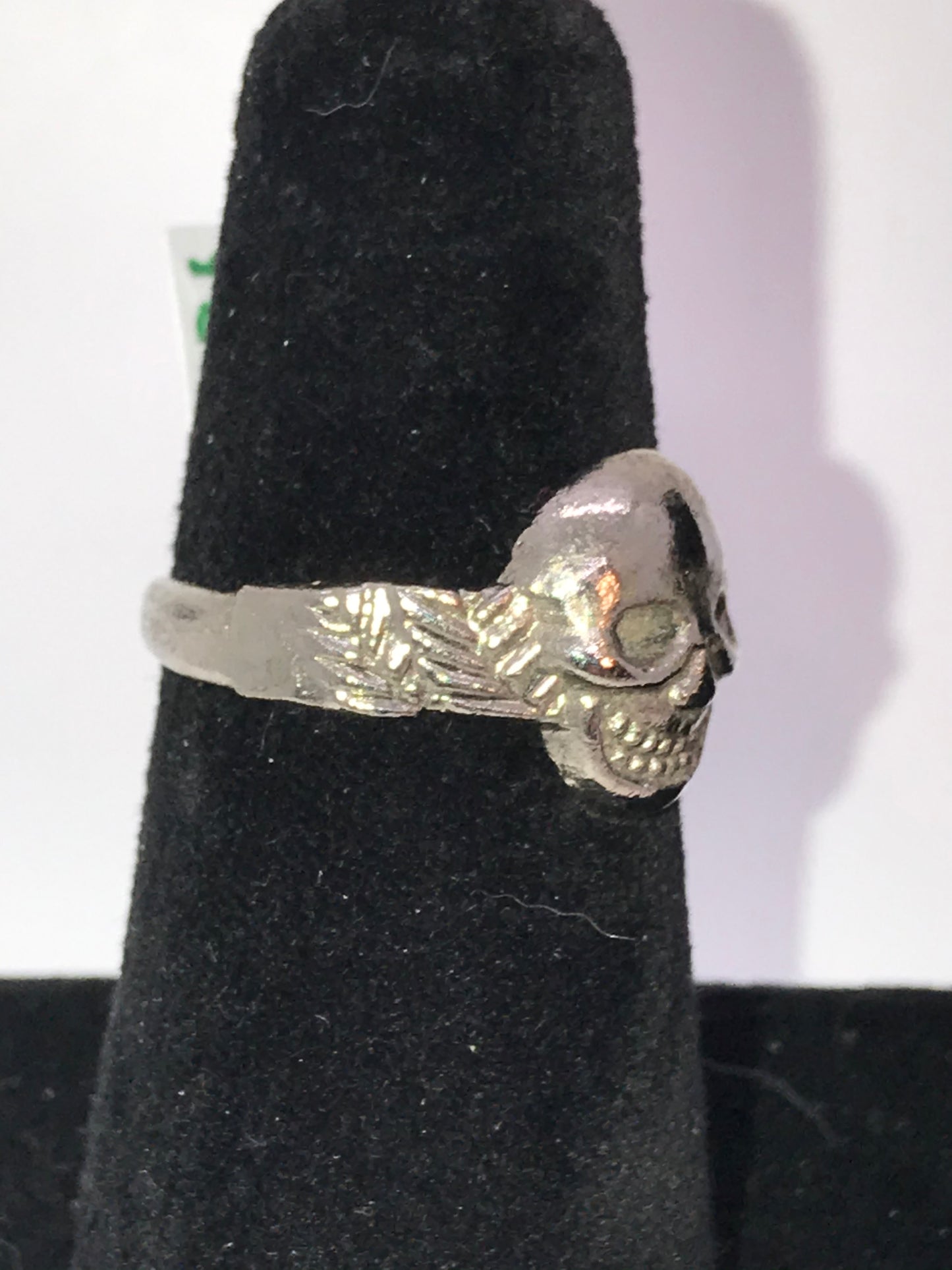 Pewter Grinning Skull Ring, Size 11