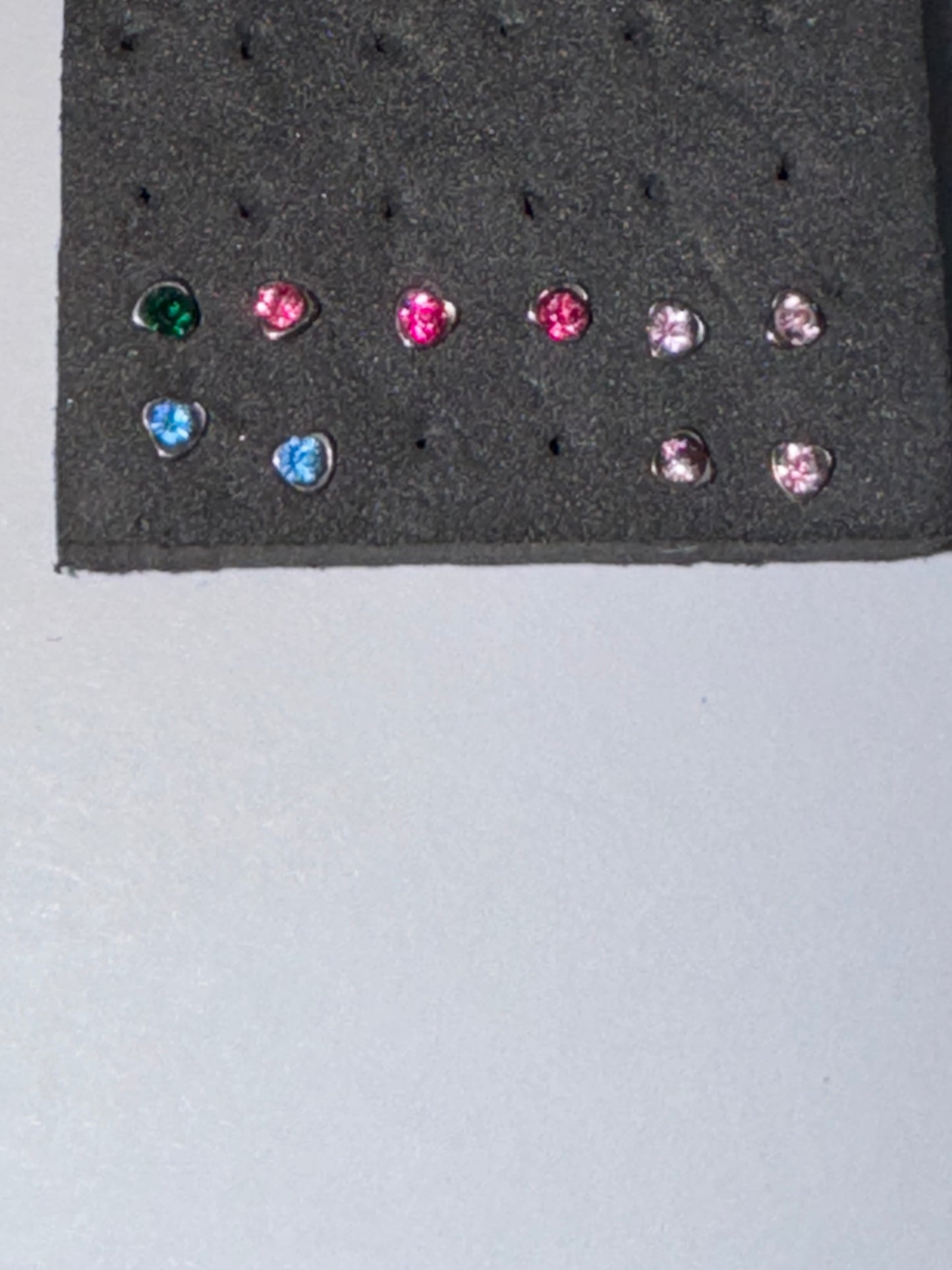 20 Gauge Heart Shaped Nose Ring