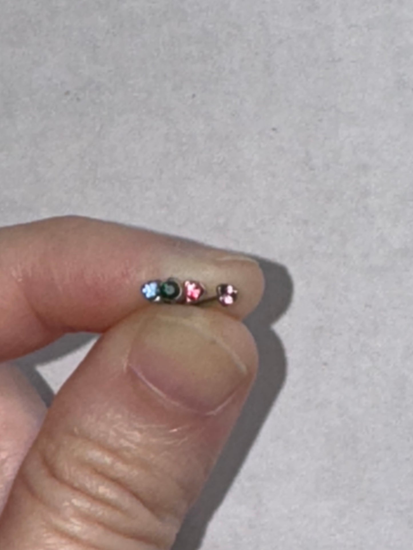 20 Gauge Heart Shaped Nose Ring