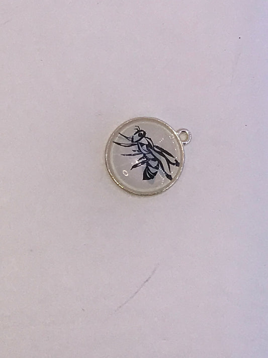 Round Hornet Pendant